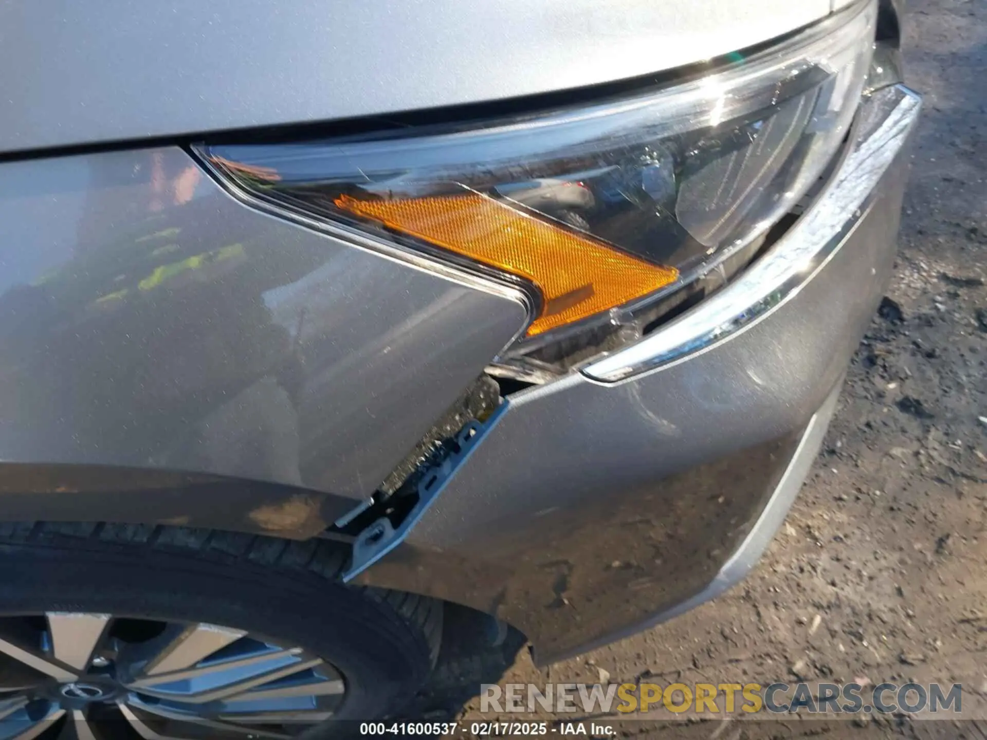 19 Photograph of a damaged car 1N4BL4DV0PN309886 NISSAN ALTIMA 2023