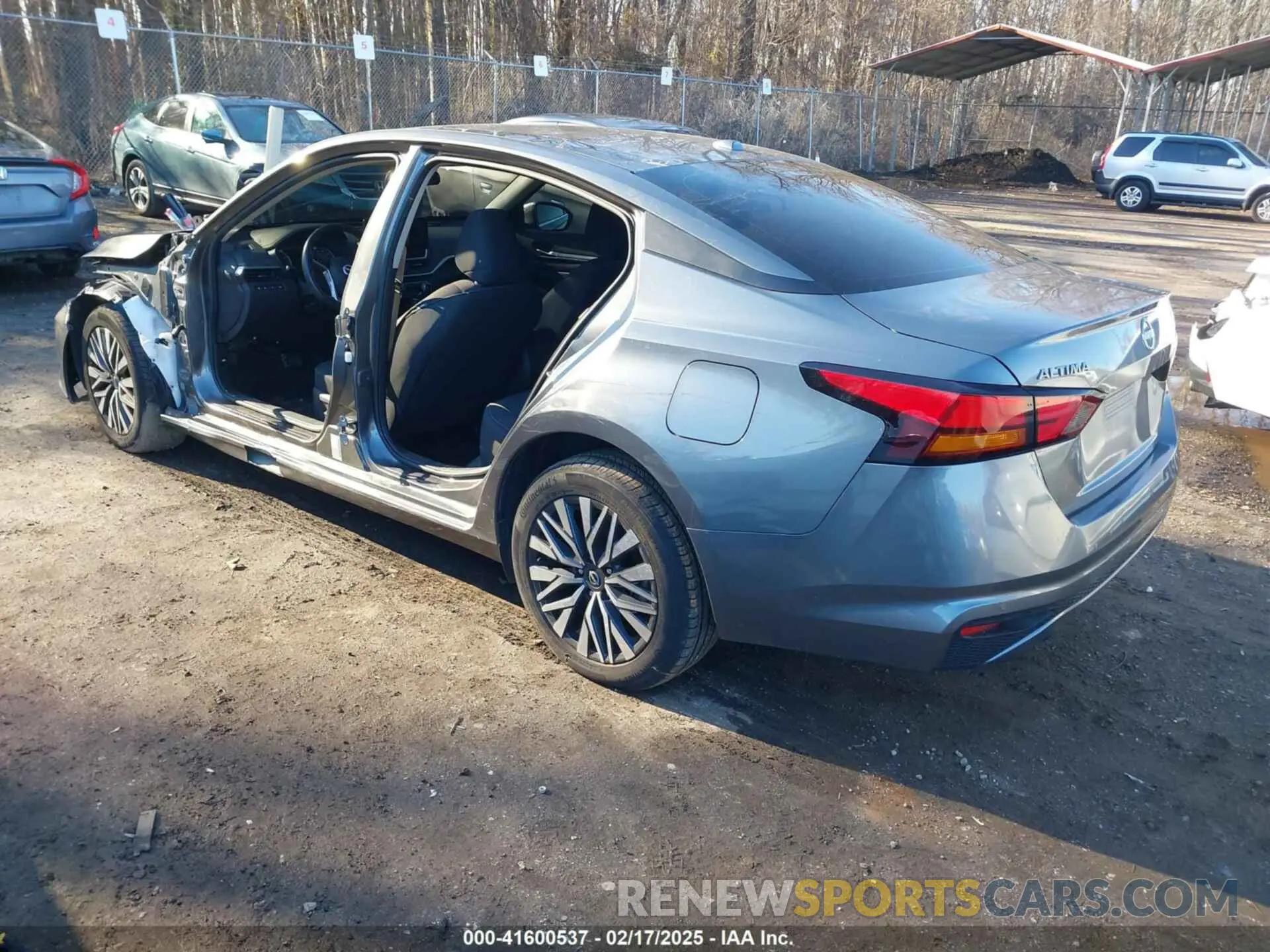 3 Photograph of a damaged car 1N4BL4DV0PN309886 NISSAN ALTIMA 2023