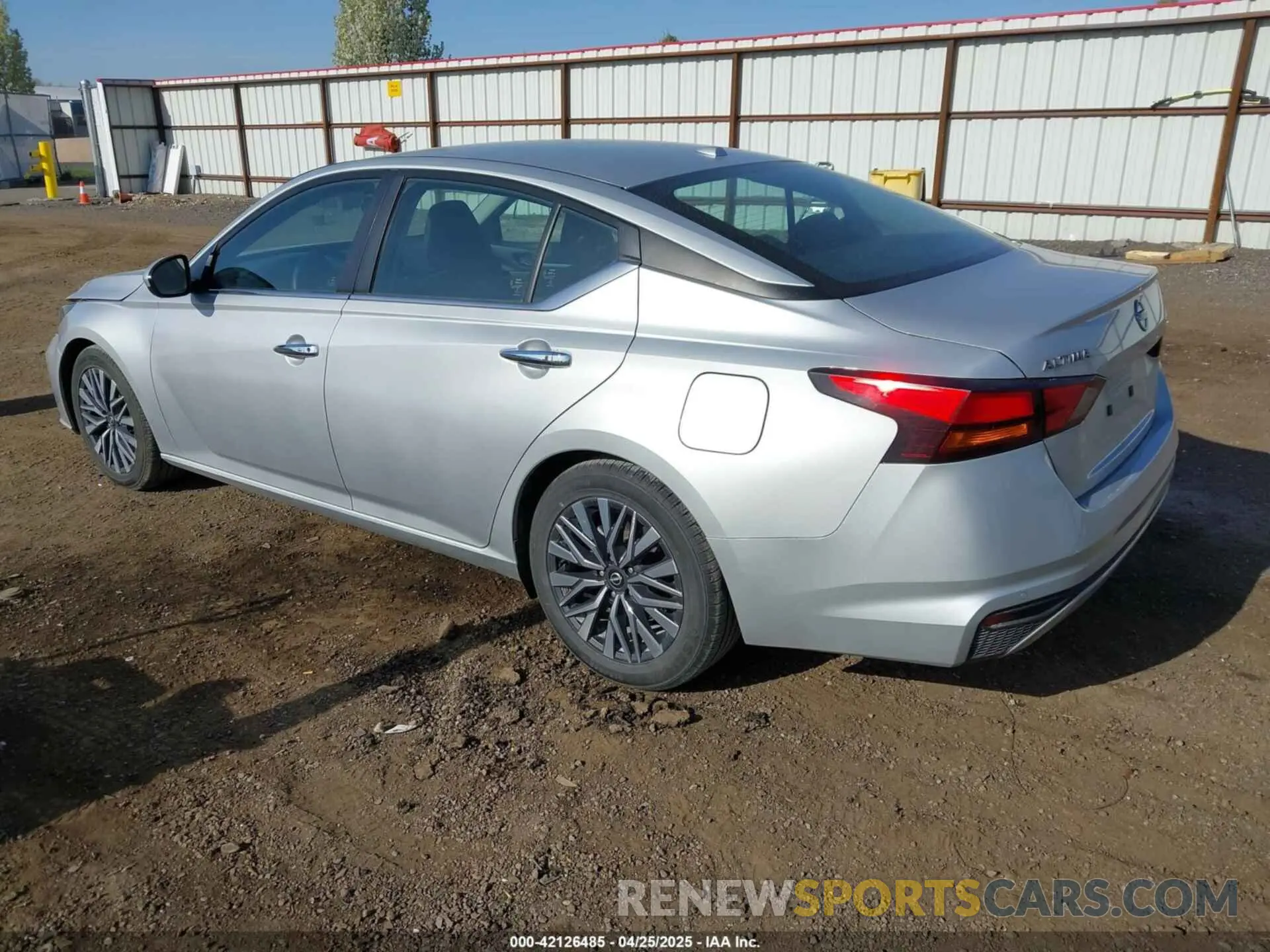 3 Photograph of a damaged car 1N4BL4DV0PN317115 NISSAN ALTIMA 2023