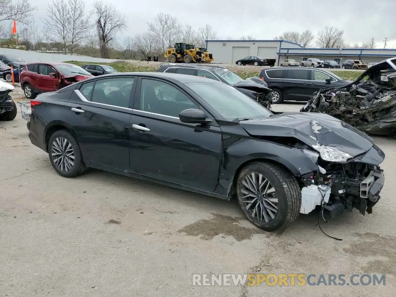 4 Photograph of a damaged car 1N4BL4DV0PN358375 NISSAN ALTIMA 2023