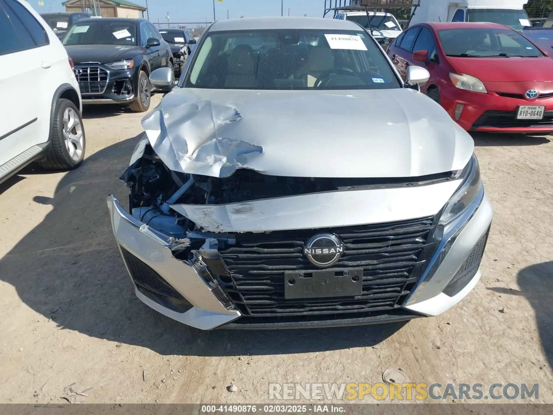12 Photograph of a damaged car 1N4BL4DV0PN364984 NISSAN ALTIMA 2023