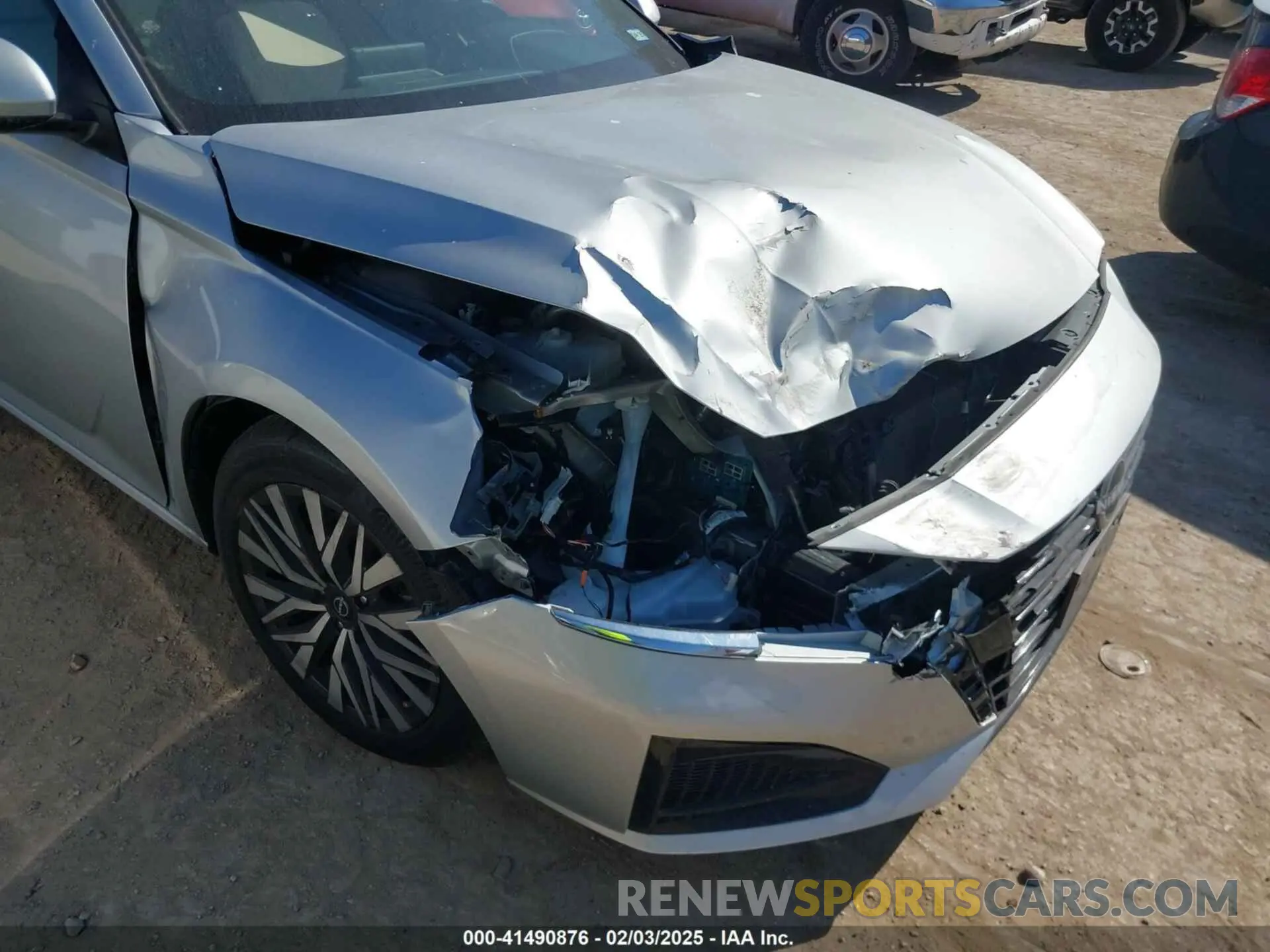 6 Photograph of a damaged car 1N4BL4DV0PN364984 NISSAN ALTIMA 2023