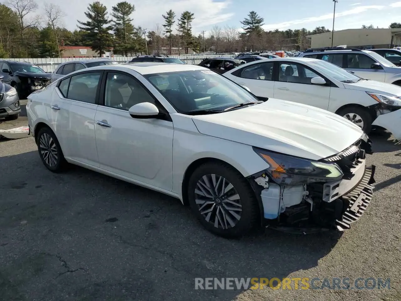 4 Photograph of a damaged car 1N4BL4DV0PN376861 NISSAN ALTIMA 2023
