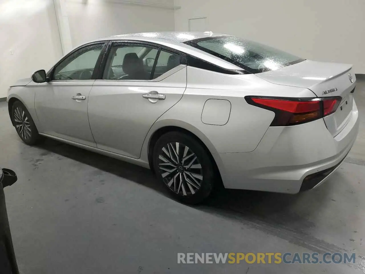 2 Photograph of a damaged car 1N4BL4DV0PN386953 NISSAN ALTIMA 2023