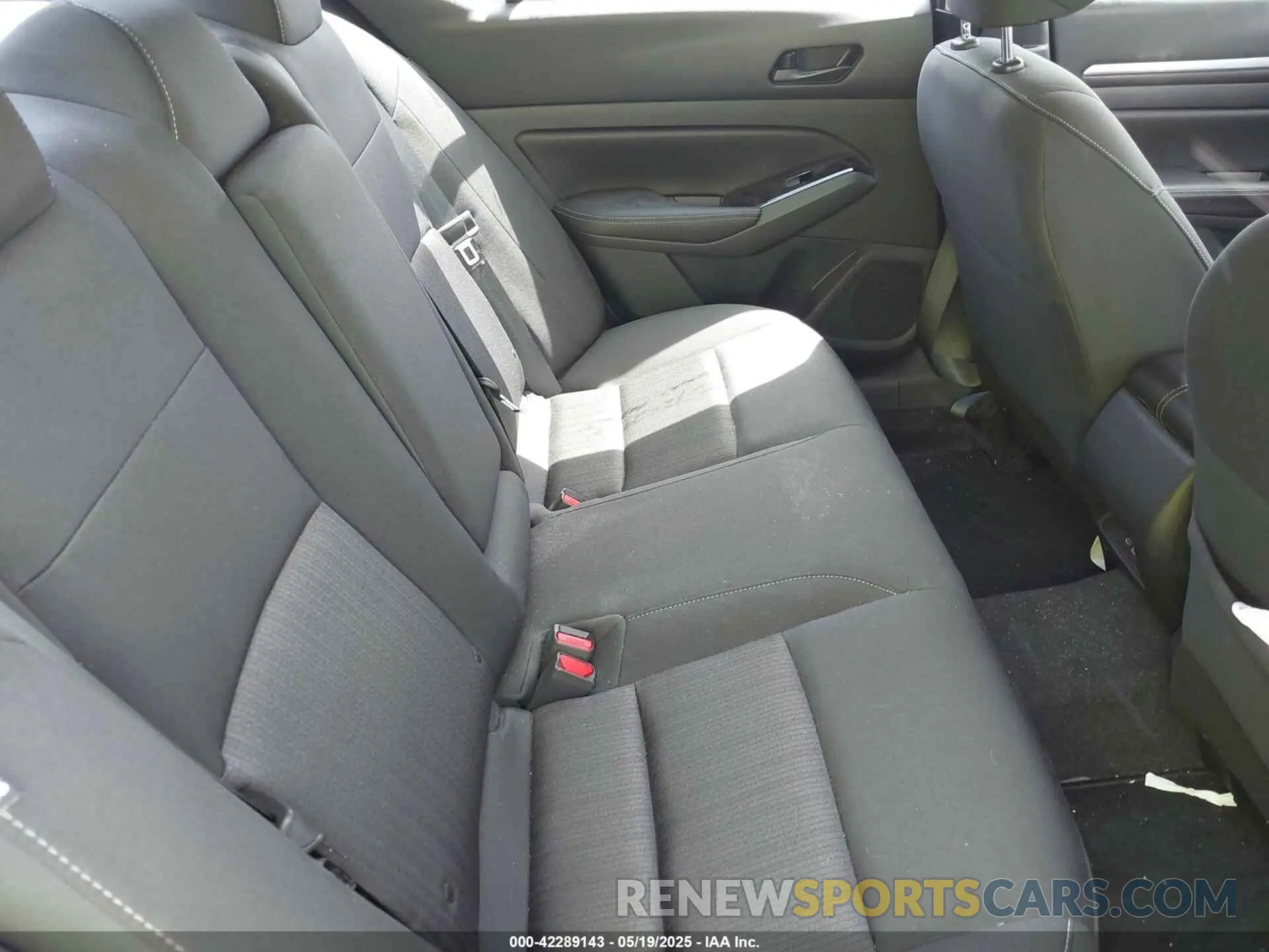 8 Photograph of a damaged car 1N4BL4DV0PN396253 NISSAN ALTIMA 2023