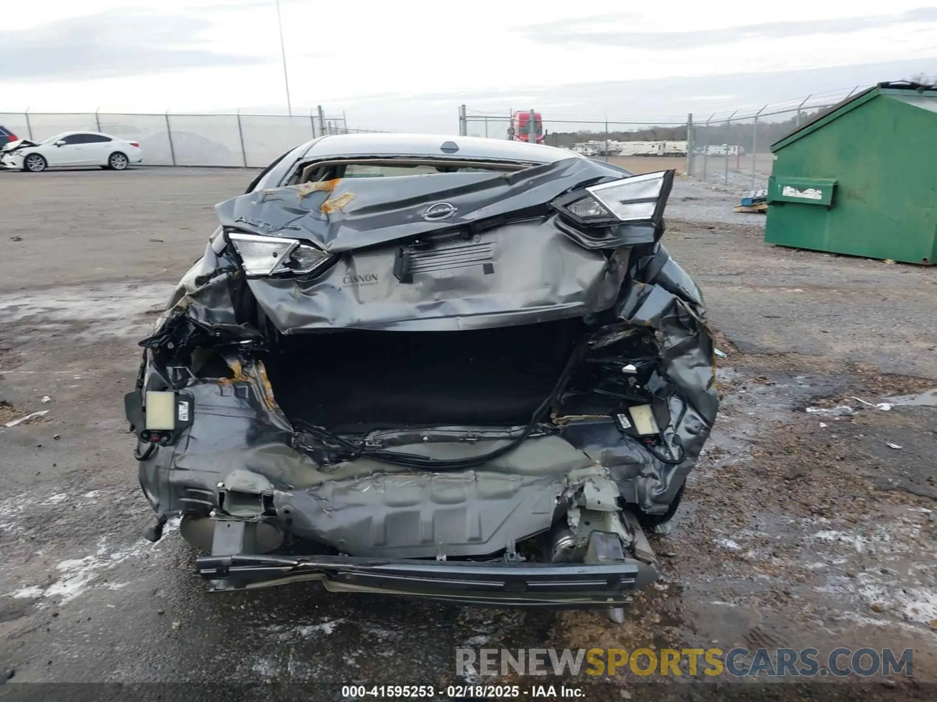 17 Photograph of a damaged car 1N4BL4DV0PN398732 NISSAN ALTIMA 2023