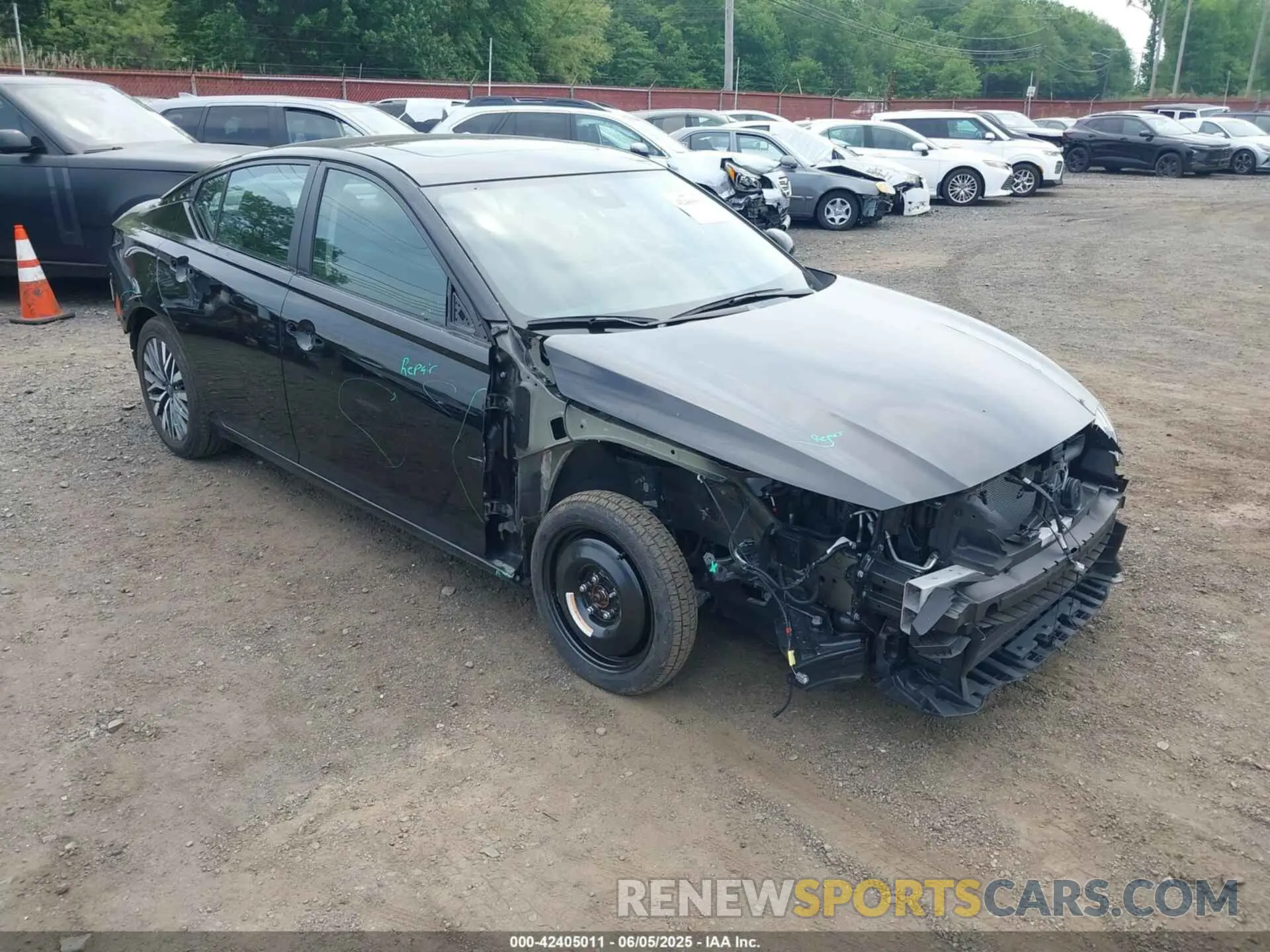 17 Photograph of a damaged car 1N4BL4DV0PN402505 NISSAN ALTIMA 2023