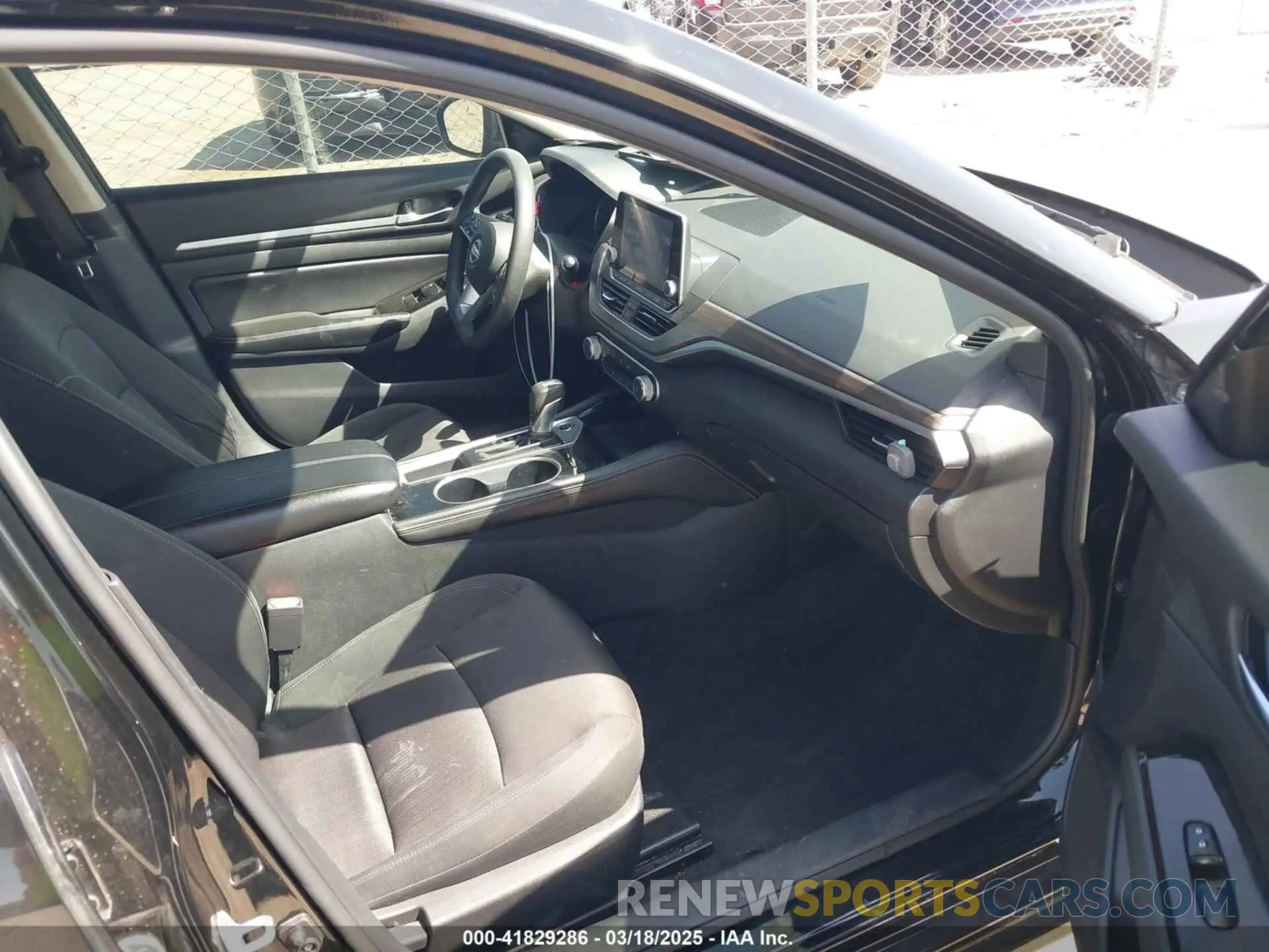 5 Photograph of a damaged car 1N4BL4DV1PN318399 NISSAN ALTIMA 2023