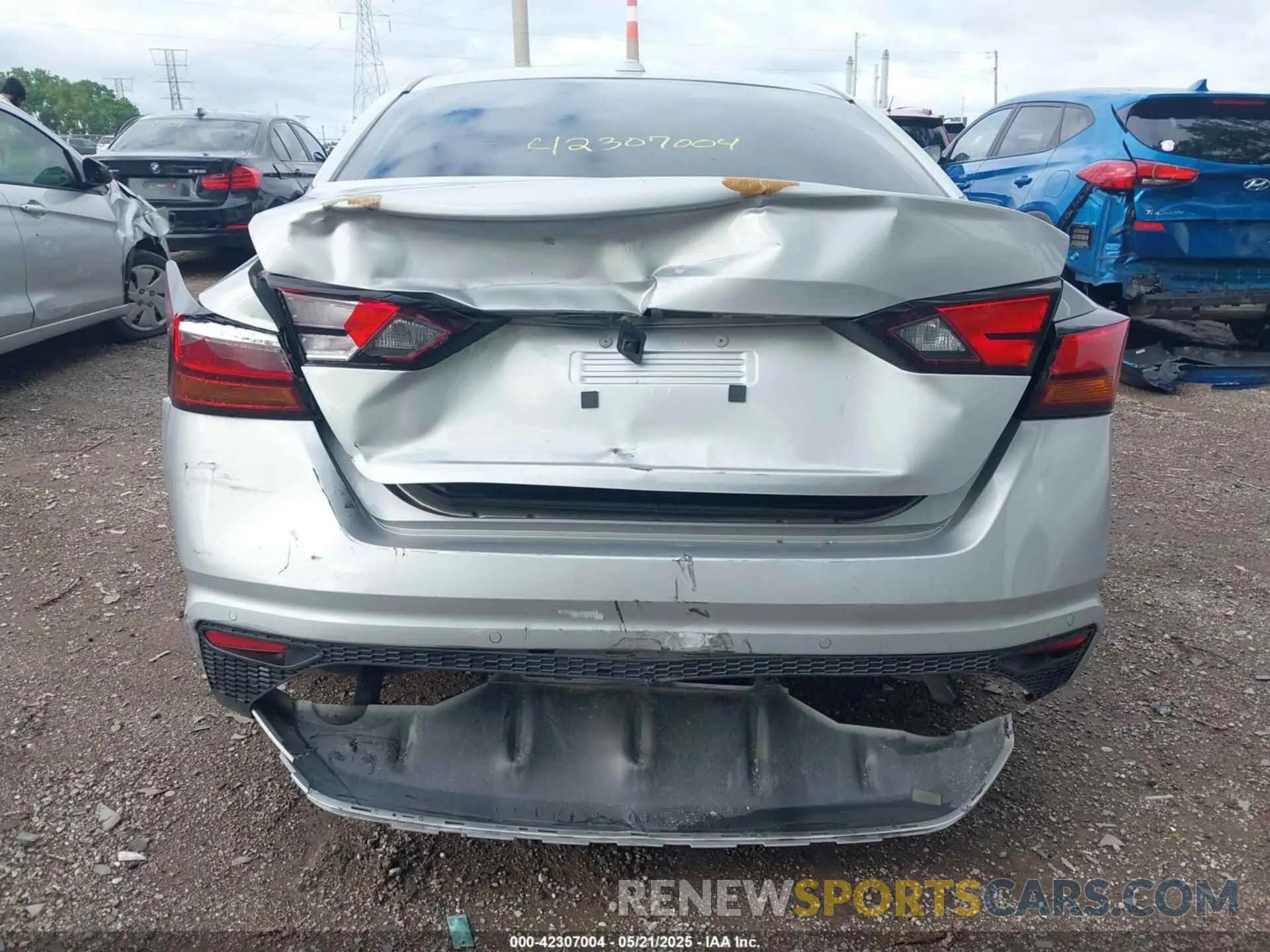 16 Photograph of a damaged car 1N4BL4DV1PN321559 NISSAN ALTIMA 2023