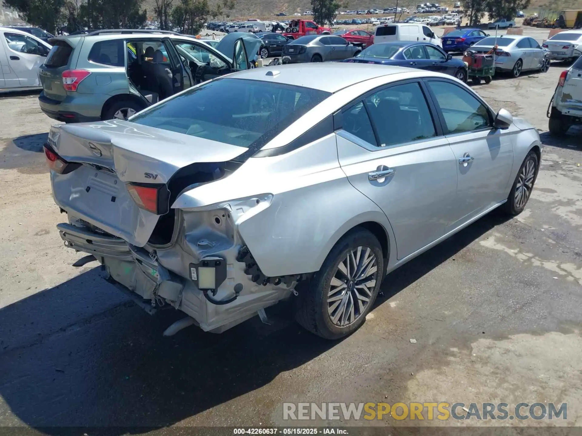 4 Photograph of a damaged car 1N4BL4DV1PN342962 NISSAN ALTIMA 2023