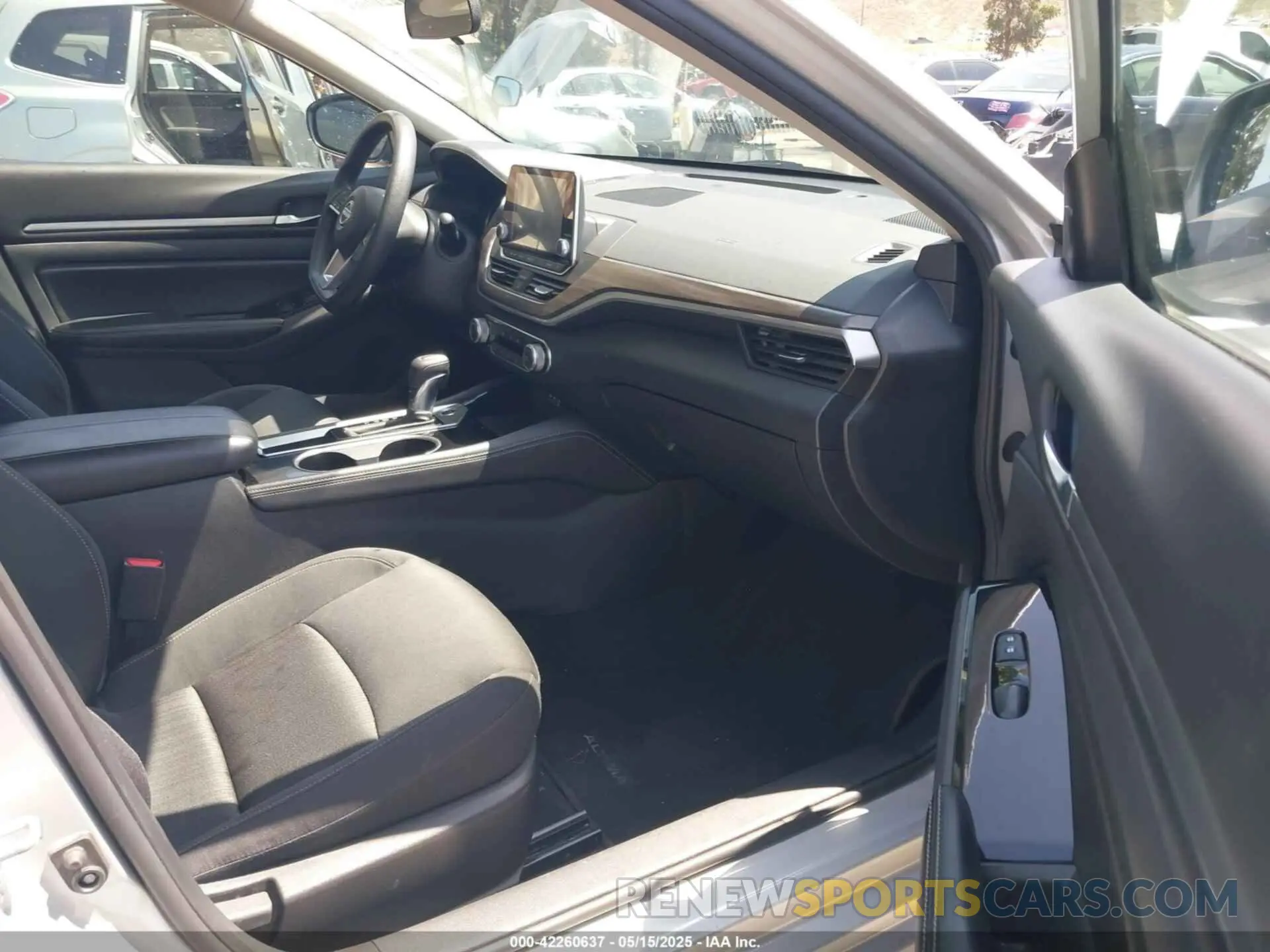 5 Photograph of a damaged car 1N4BL4DV1PN342962 NISSAN ALTIMA 2023