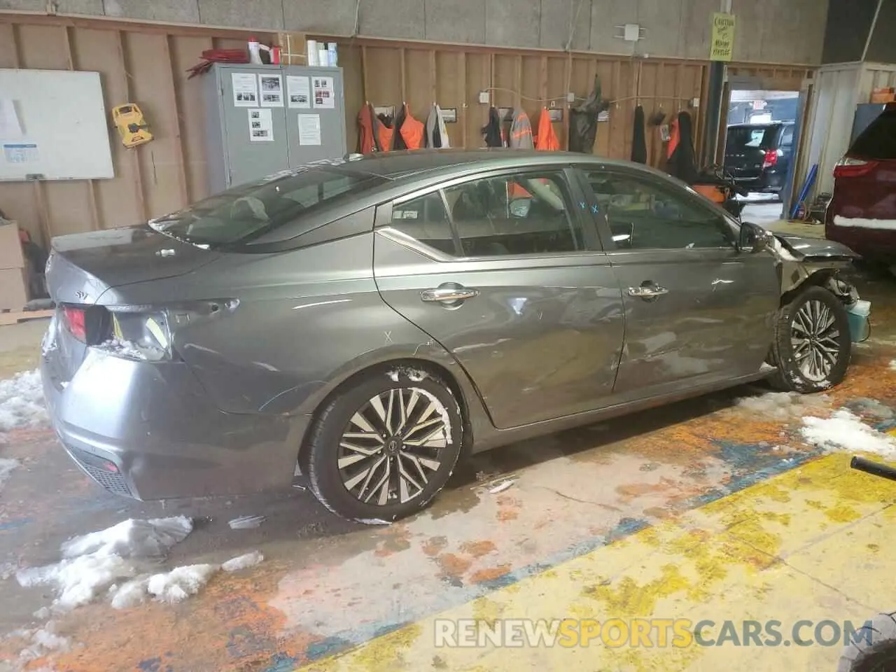 3 Photograph of a damaged car 1N4BL4DV1PN358966 NISSAN ALTIMA 2023