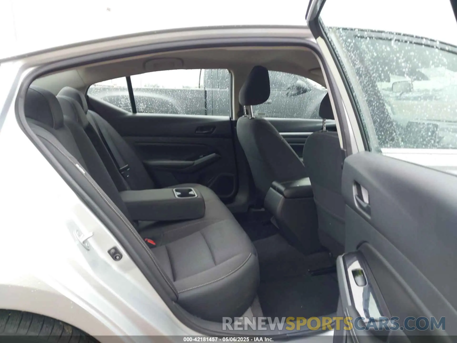 8 Photograph of a damaged car 1N4BL4DV1PN362905 NISSAN ALTIMA 2023