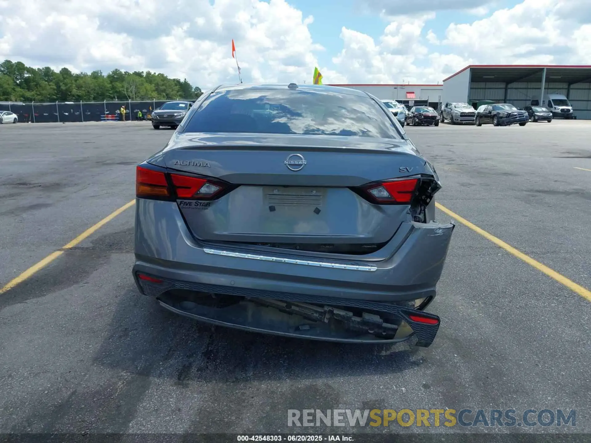 16 Photograph of a damaged car 1N4BL4DV1PN397380 NISSAN ALTIMA 2023
