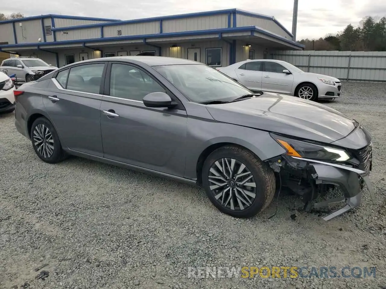 4 Photograph of a damaged car 1N4BL4DV2PN309078 NISSAN ALTIMA 2023