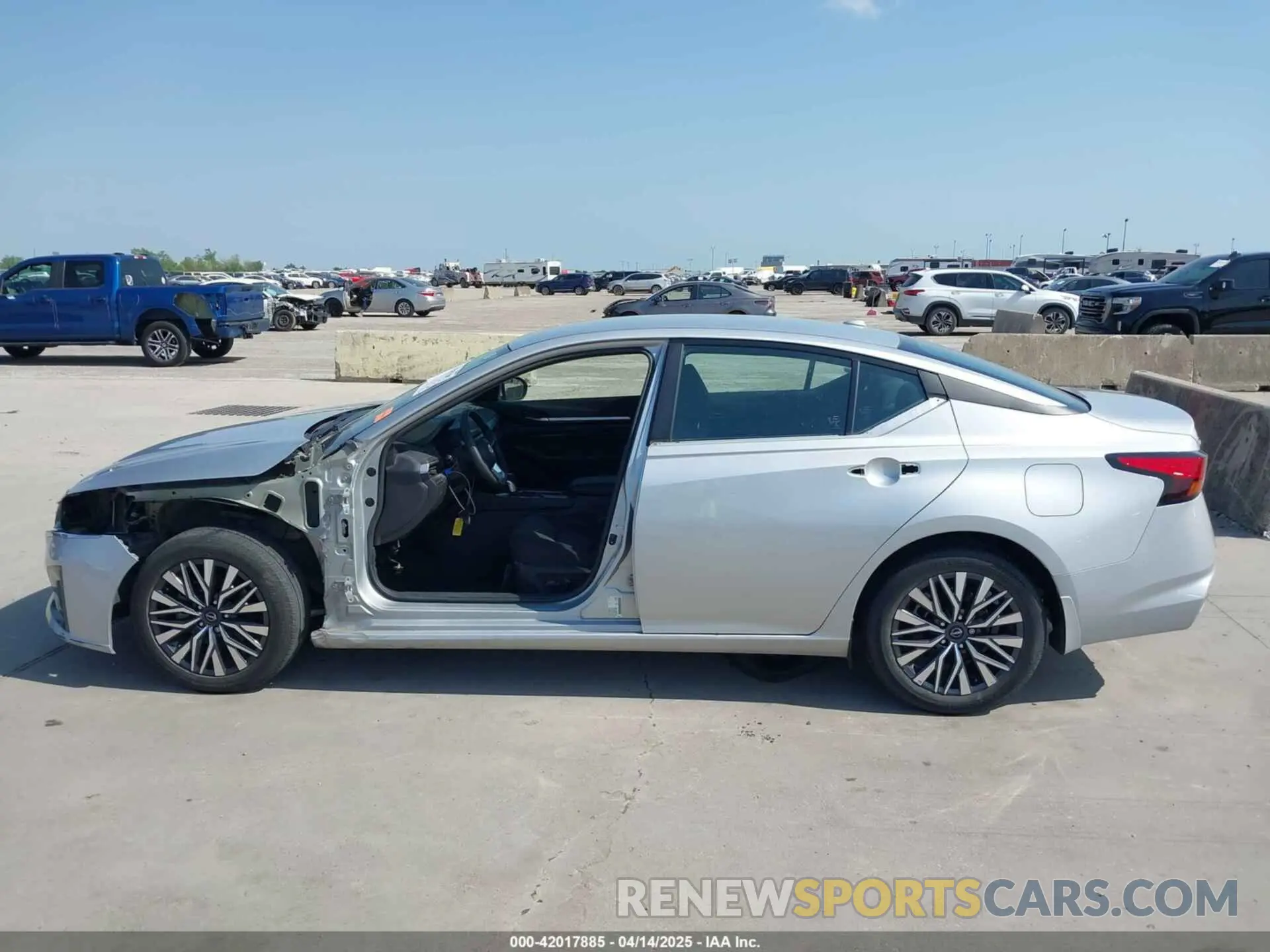 15 Photograph of a damaged car 1N4BL4DV2PN327919 NISSAN ALTIMA 2023