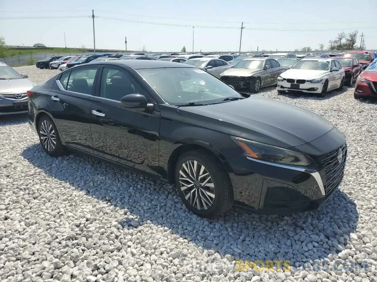 4 Photograph of a damaged car 1N4BL4DV2PN339147 NISSAN ALTIMA 2023