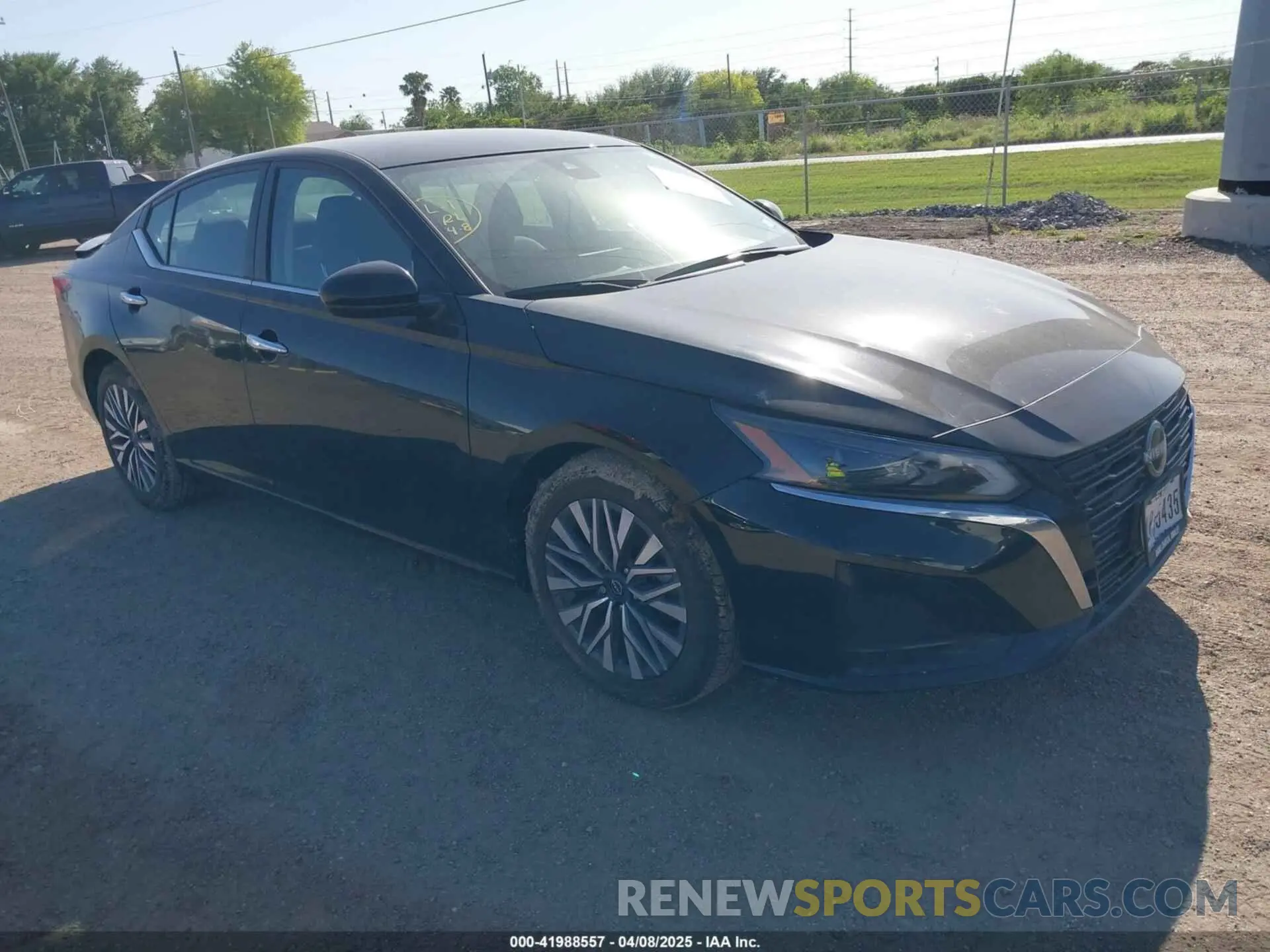 1 Photograph of a damaged car 1N4BL4DV2PN424148 NISSAN ALTIMA 2023