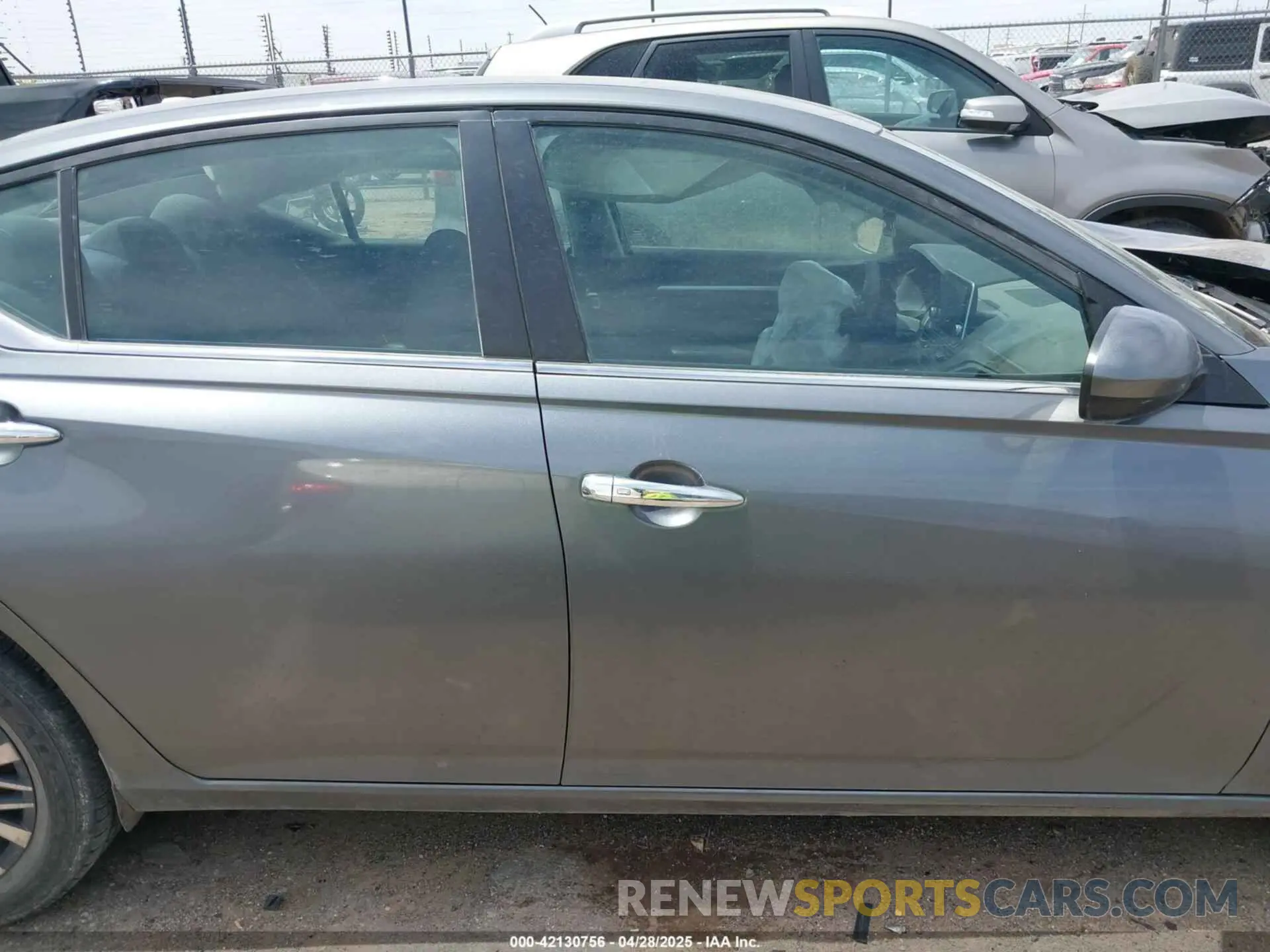 13 Photograph of a damaged car 1N4BL4DV3PN317528 NISSAN ALTIMA 2023