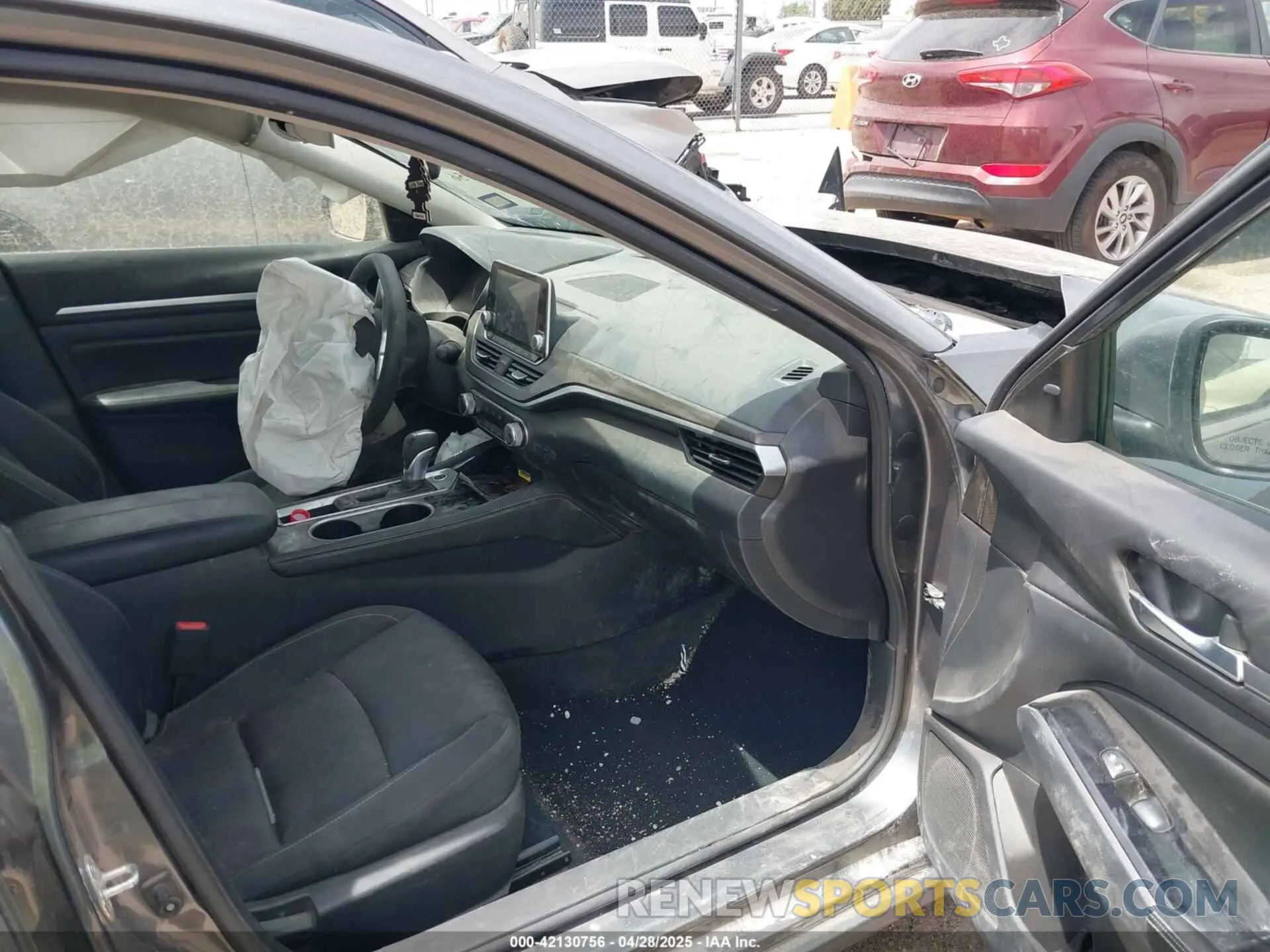 5 Photograph of a damaged car 1N4BL4DV3PN317528 NISSAN ALTIMA 2023