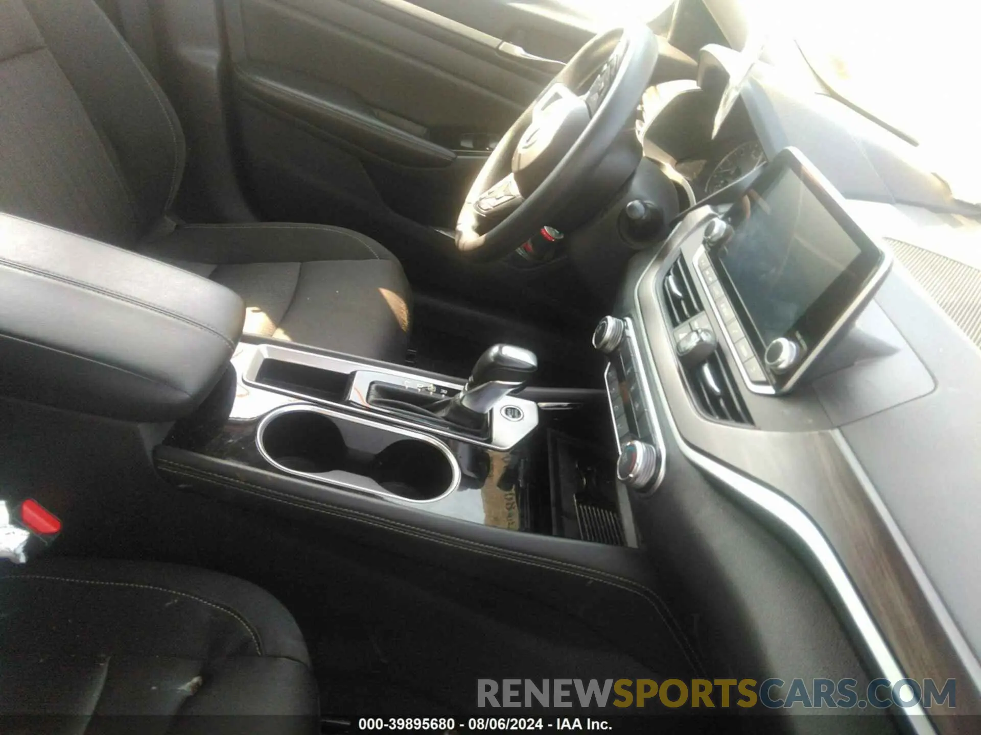 5 Photograph of a damaged car 1N4BL4DV3PN345149 NISSAN ALTIMA 2023