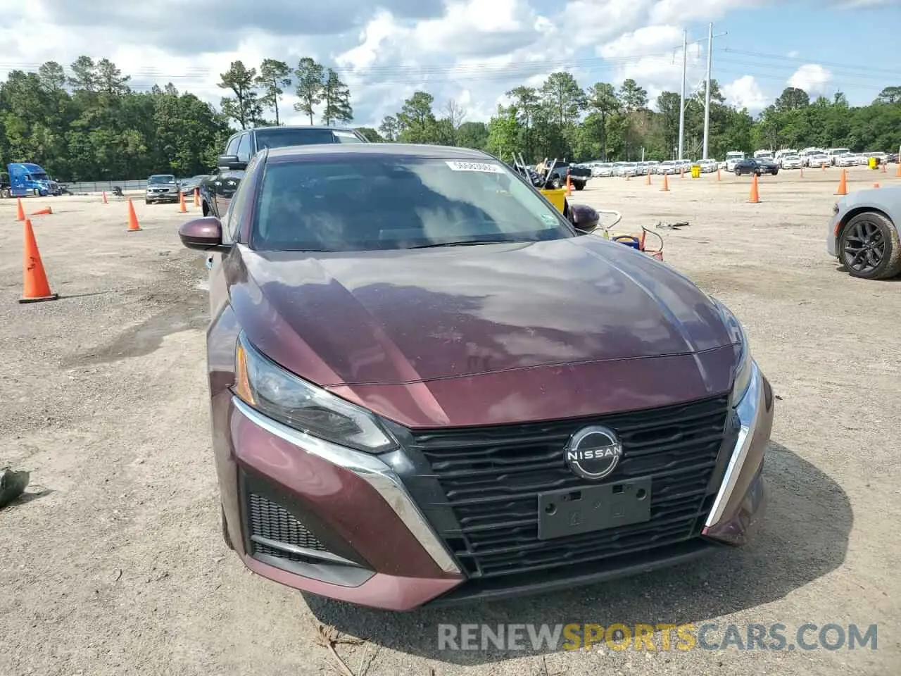 5 Photograph of a damaged car 1N4BL4DV3PN350982 NISSAN ALTIMA 2023