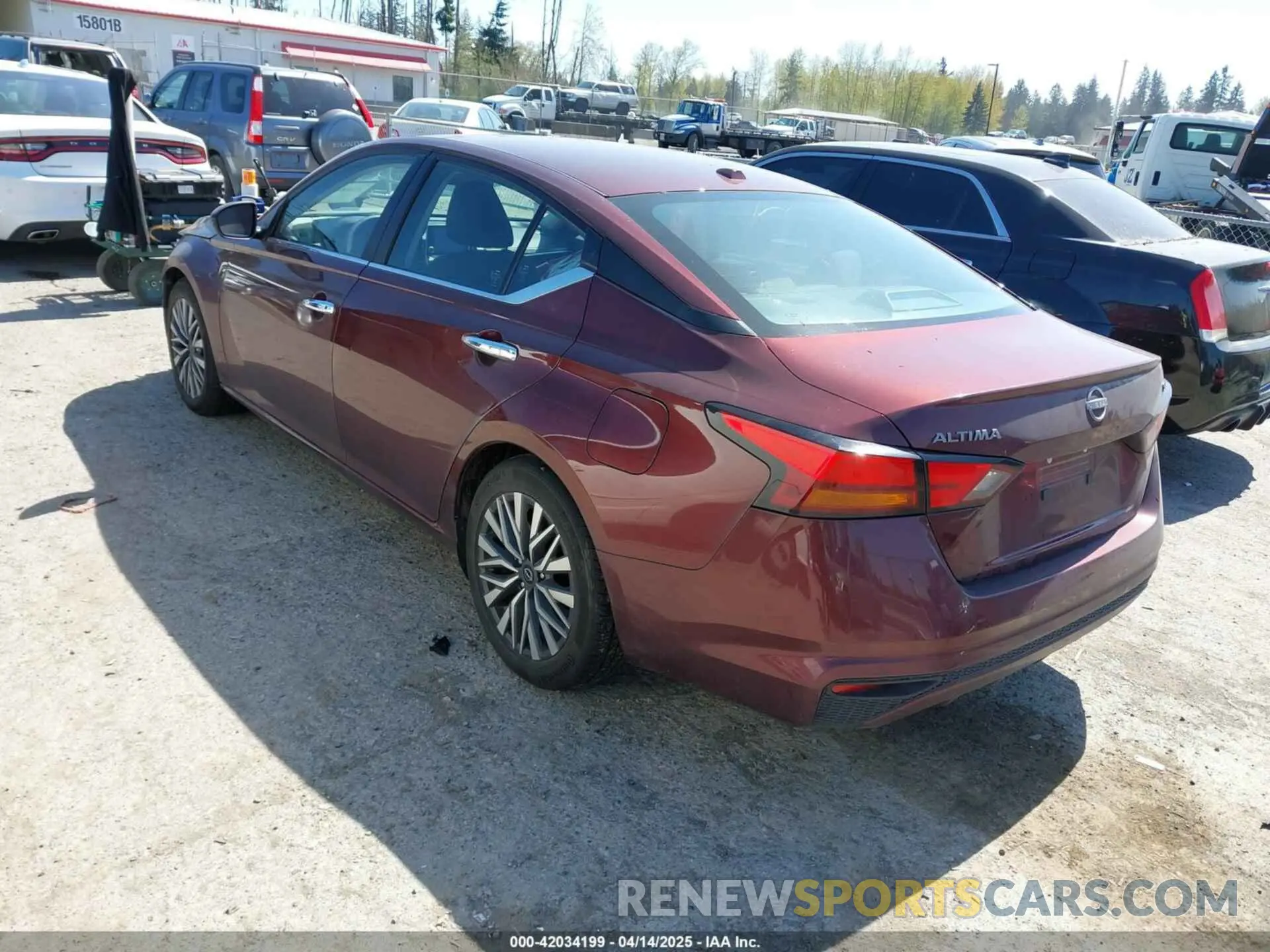 3 Photograph of a damaged car 1N4BL4DV3PN361075 NISSAN ALTIMA 2023