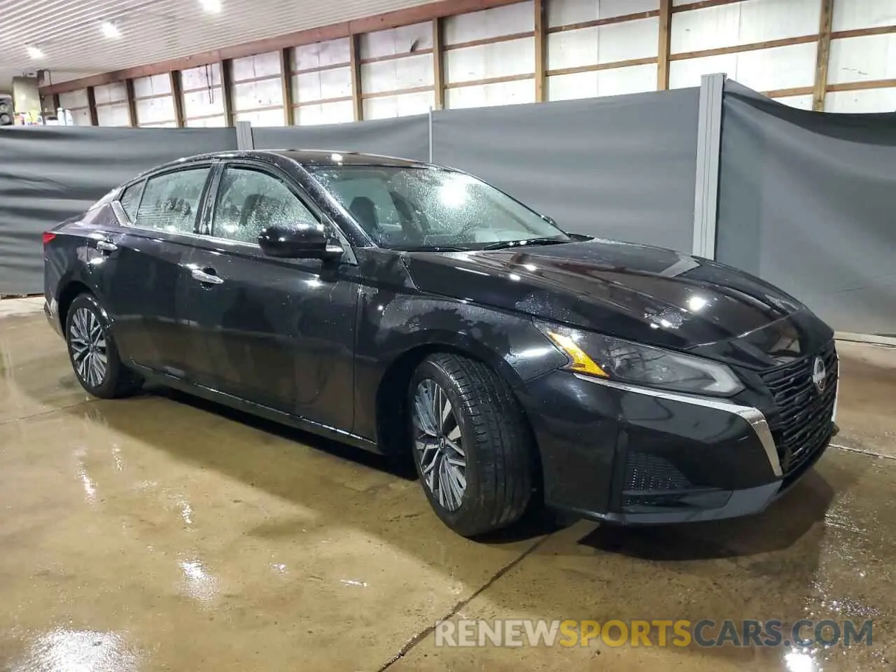 4 Photograph of a damaged car 1N4BL4DV3PN370018 NISSAN ALTIMA 2023