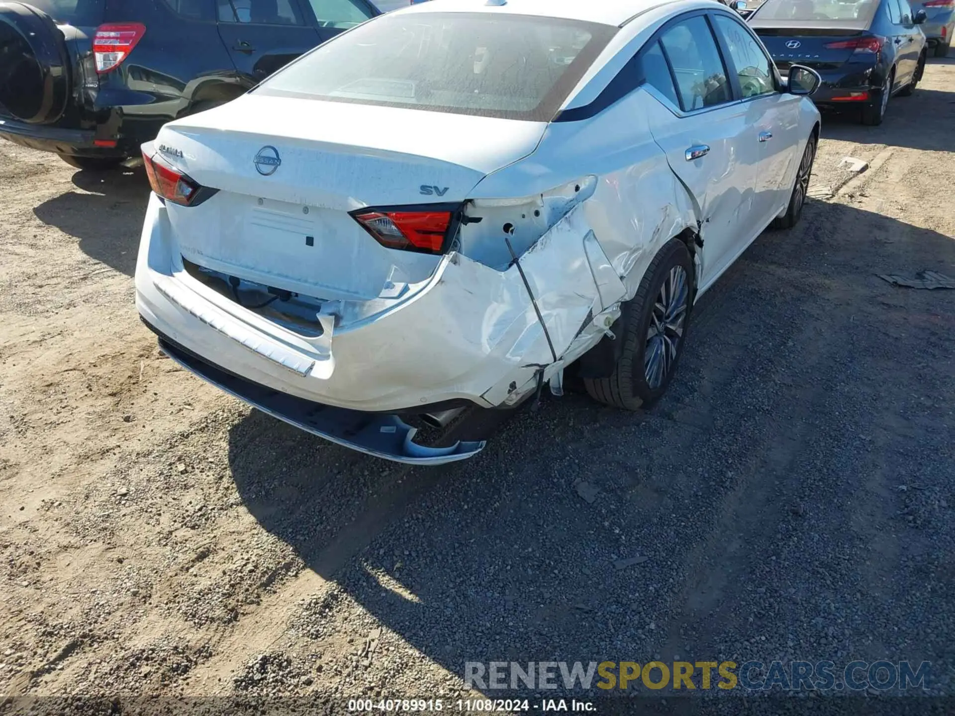 4 Photograph of a damaged car 1N4BL4DV3PN376465 NISSAN ALTIMA 2023
