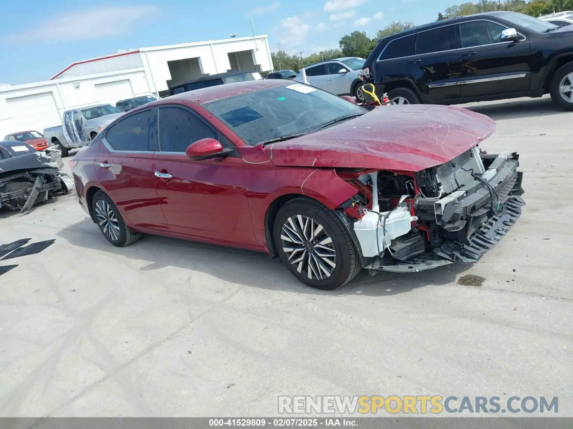 14 Photograph of a damaged car 1N4BL4DV3PN391368 NISSAN ALTIMA 2023