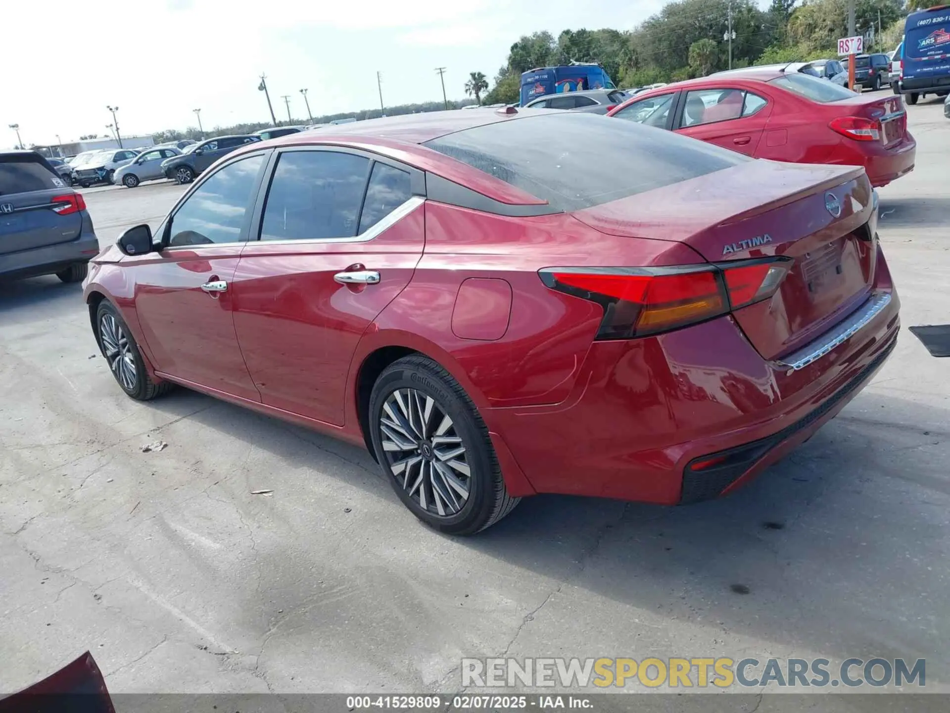3 Photograph of a damaged car 1N4BL4DV3PN391368 NISSAN ALTIMA 2023