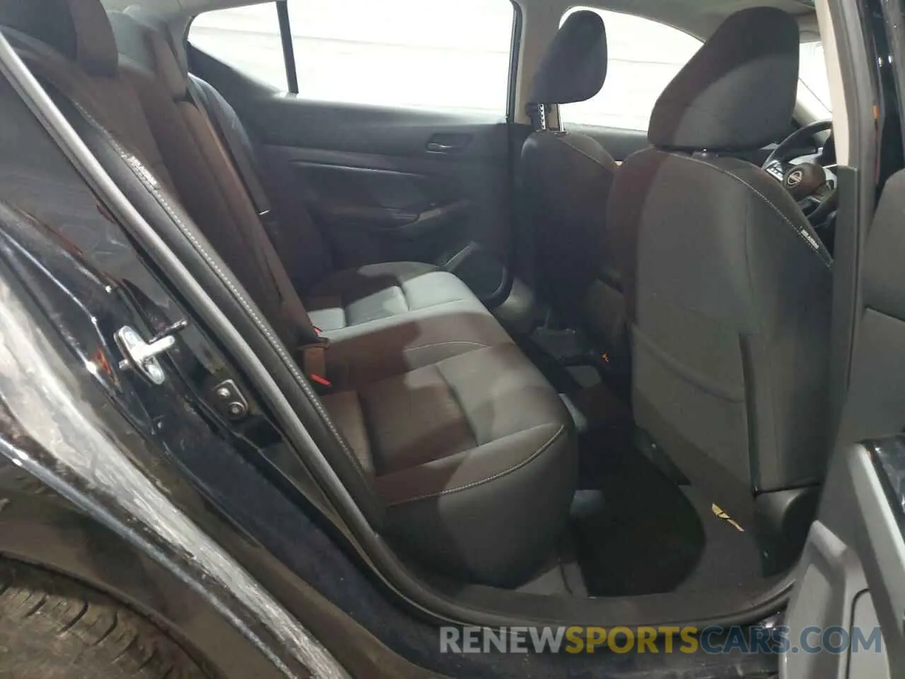 10 Photograph of a damaged car 1N4BL4DV3PN415989 NISSAN ALTIMA 2023