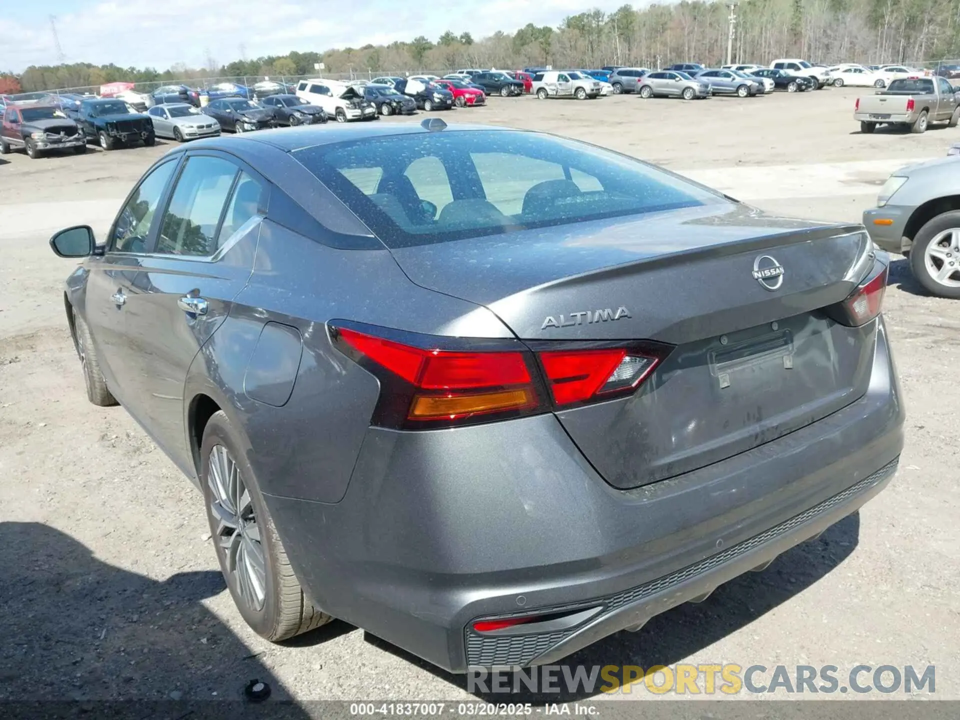 3 Photograph of a damaged car 1N4BL4DV4PN390701 NISSAN ALTIMA 2023