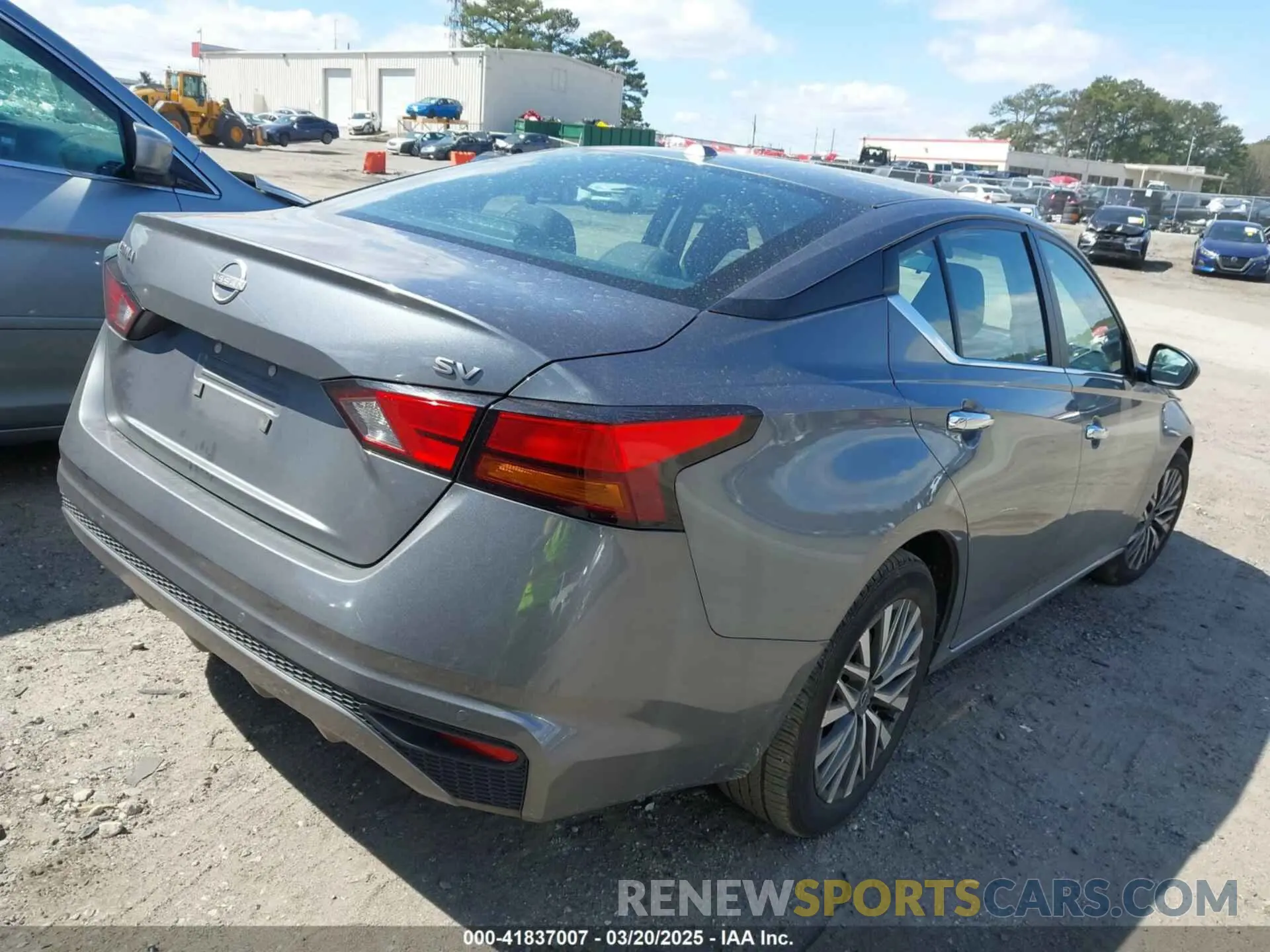 4 Photograph of a damaged car 1N4BL4DV4PN390701 NISSAN ALTIMA 2023