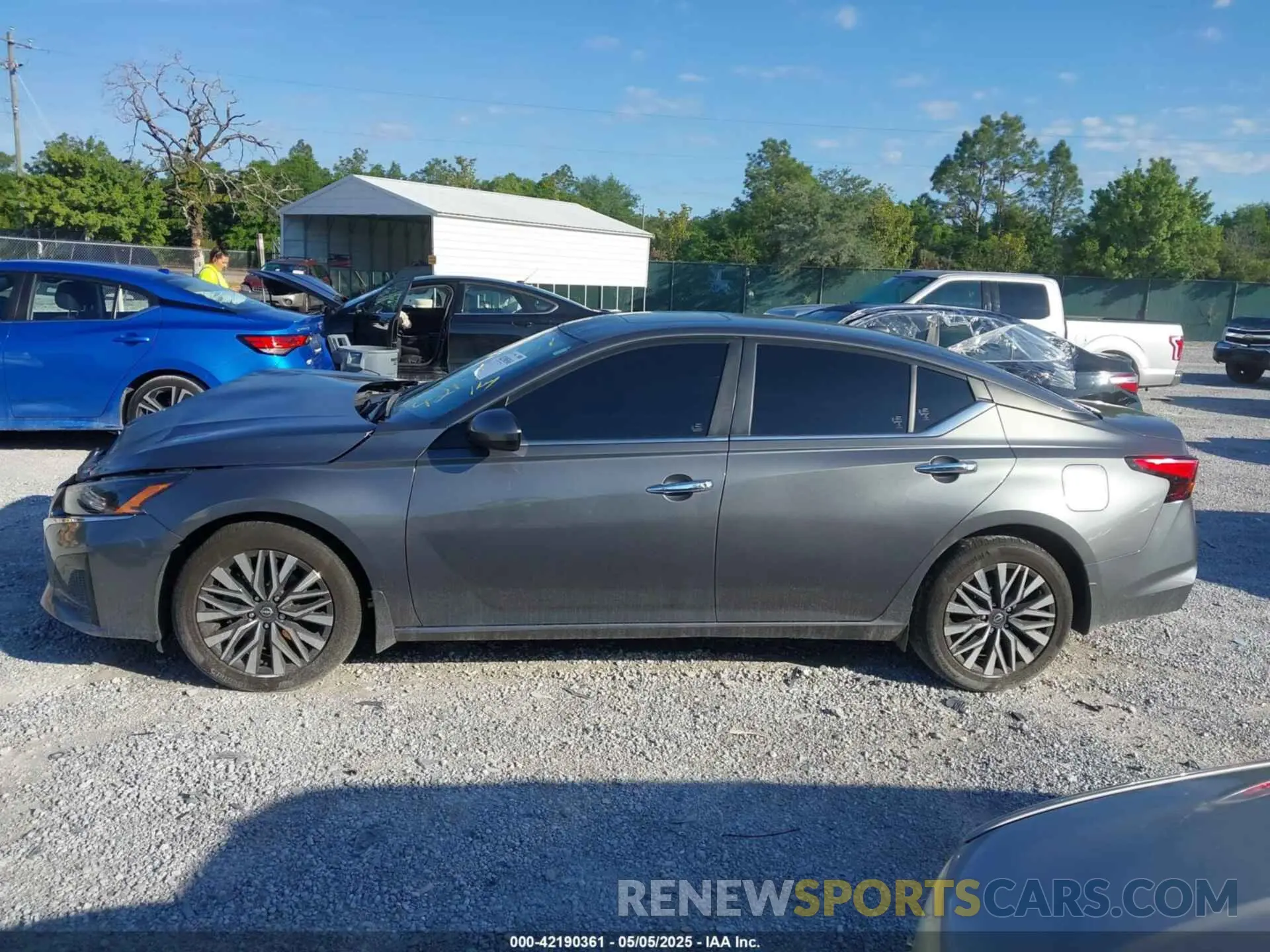 14 Photograph of a damaged car 1N4BL4DV5PN310998 NISSAN ALTIMA 2023
