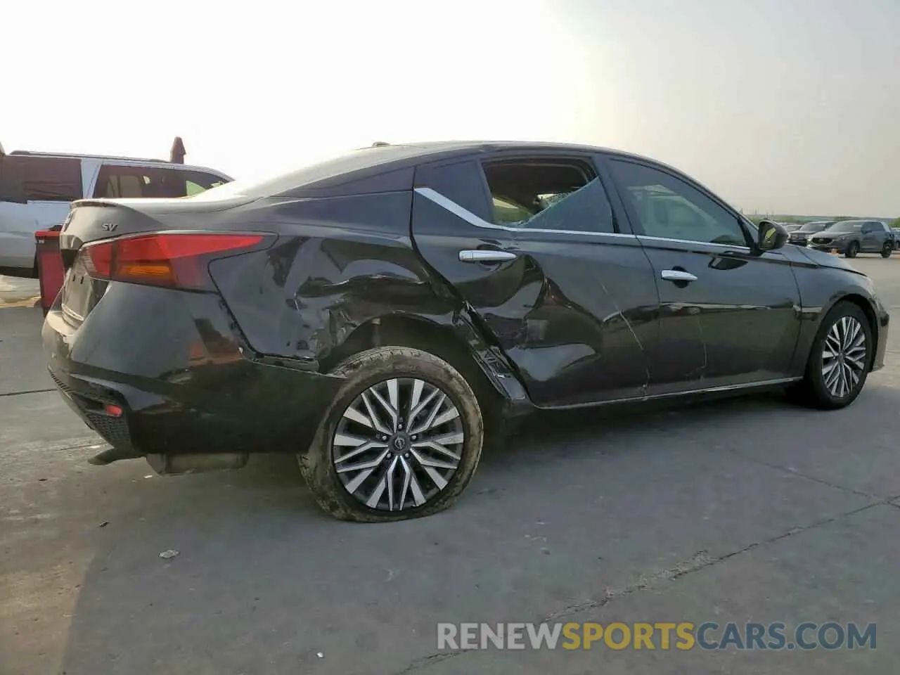 3 Photograph of a damaged car 1N4BL4DV5PN338445 NISSAN ALTIMA 2023