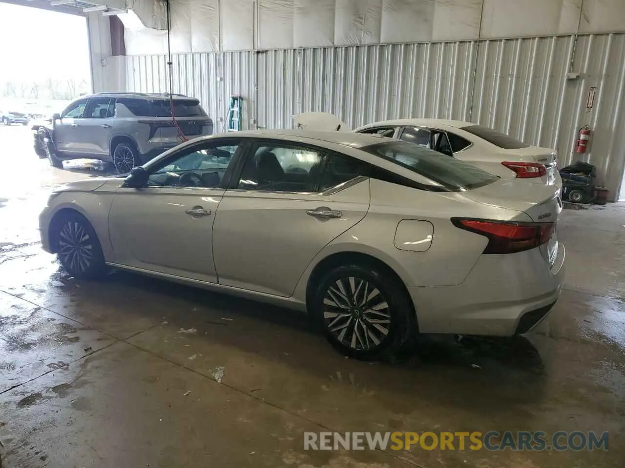2 Photograph of a damaged car 1N4BL4DV5PN363135 NISSAN ALTIMA 2023