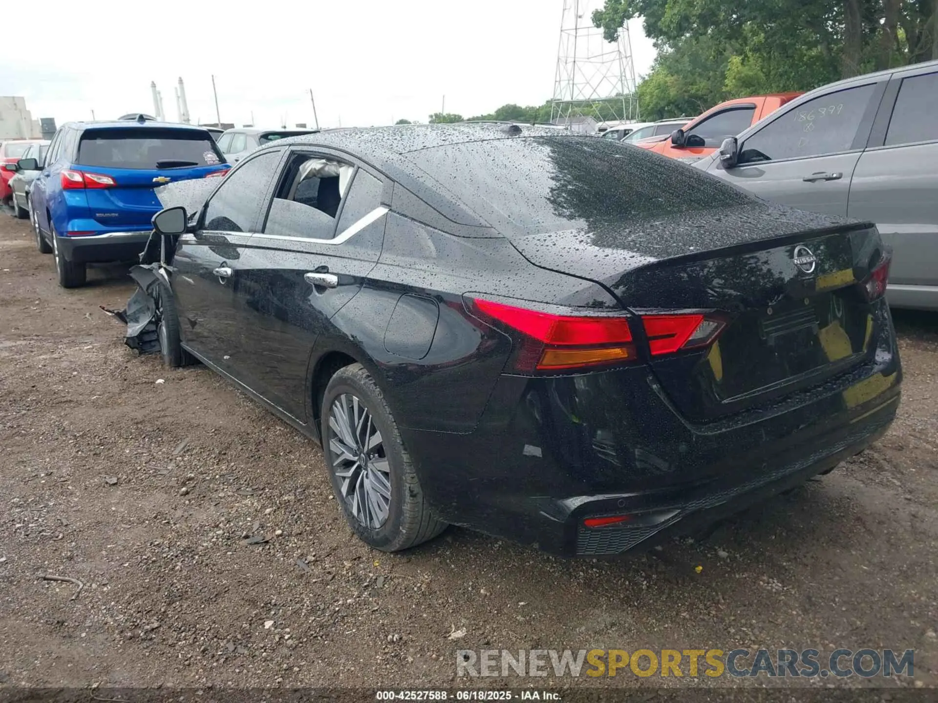 3 Photograph of a damaged car 1N4BL4DV5PN370800 NISSAN ALTIMA 2023