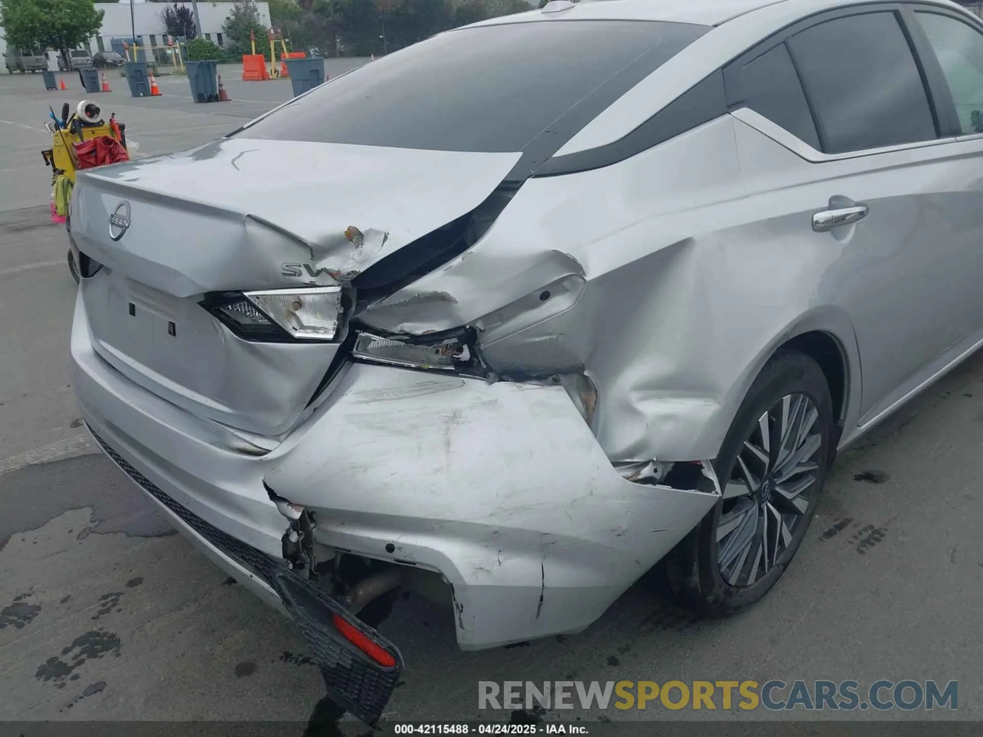 6 Photograph of a damaged car 1N4BL4DV5PN372417 NISSAN ALTIMA 2023