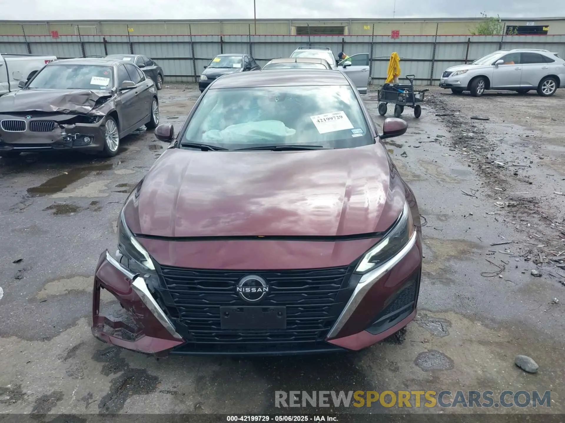 13 Photograph of a damaged car 1N4BL4DV5PN380257 NISSAN ALTIMA 2023