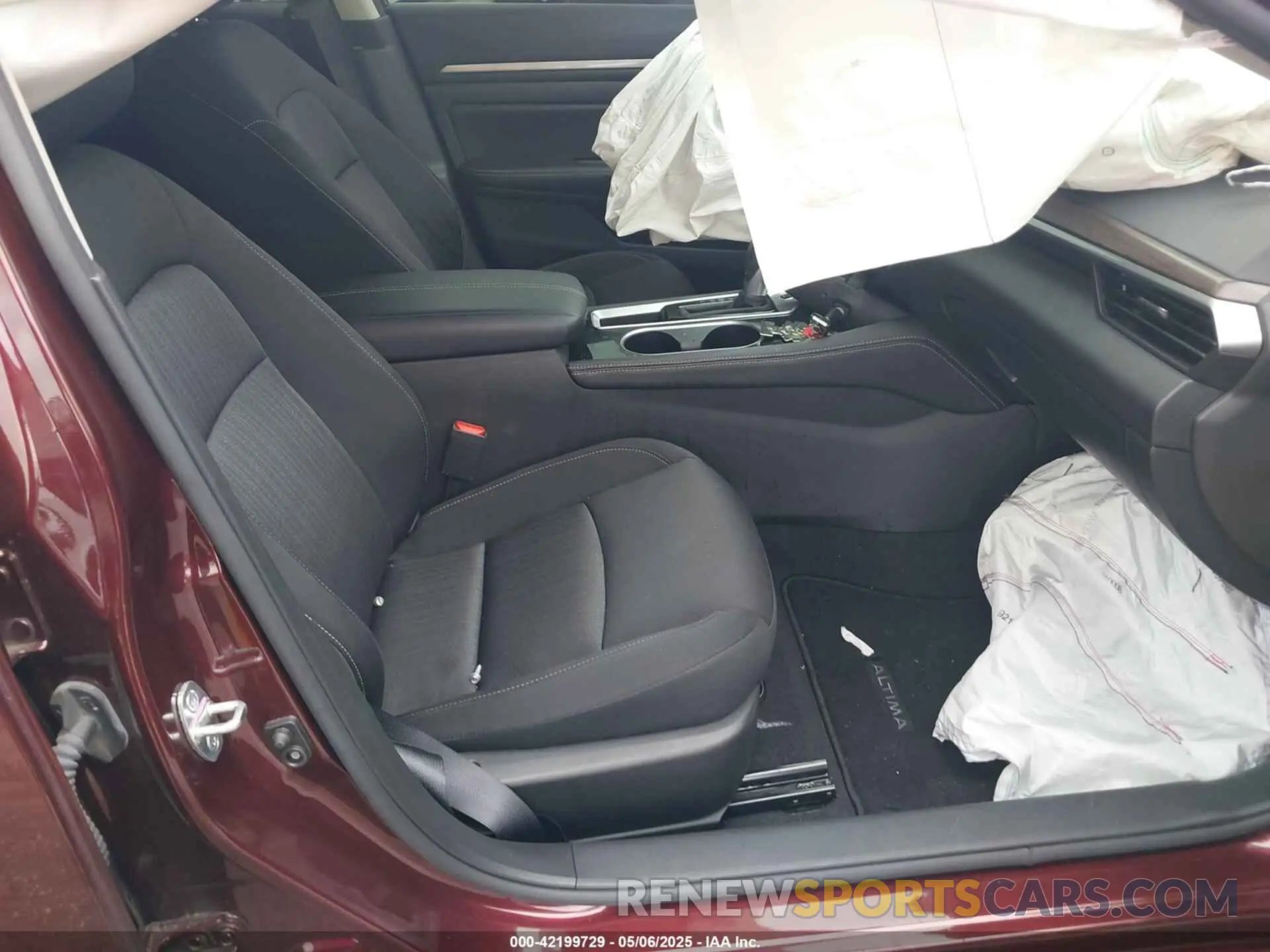 5 Photograph of a damaged car 1N4BL4DV5PN380257 NISSAN ALTIMA 2023