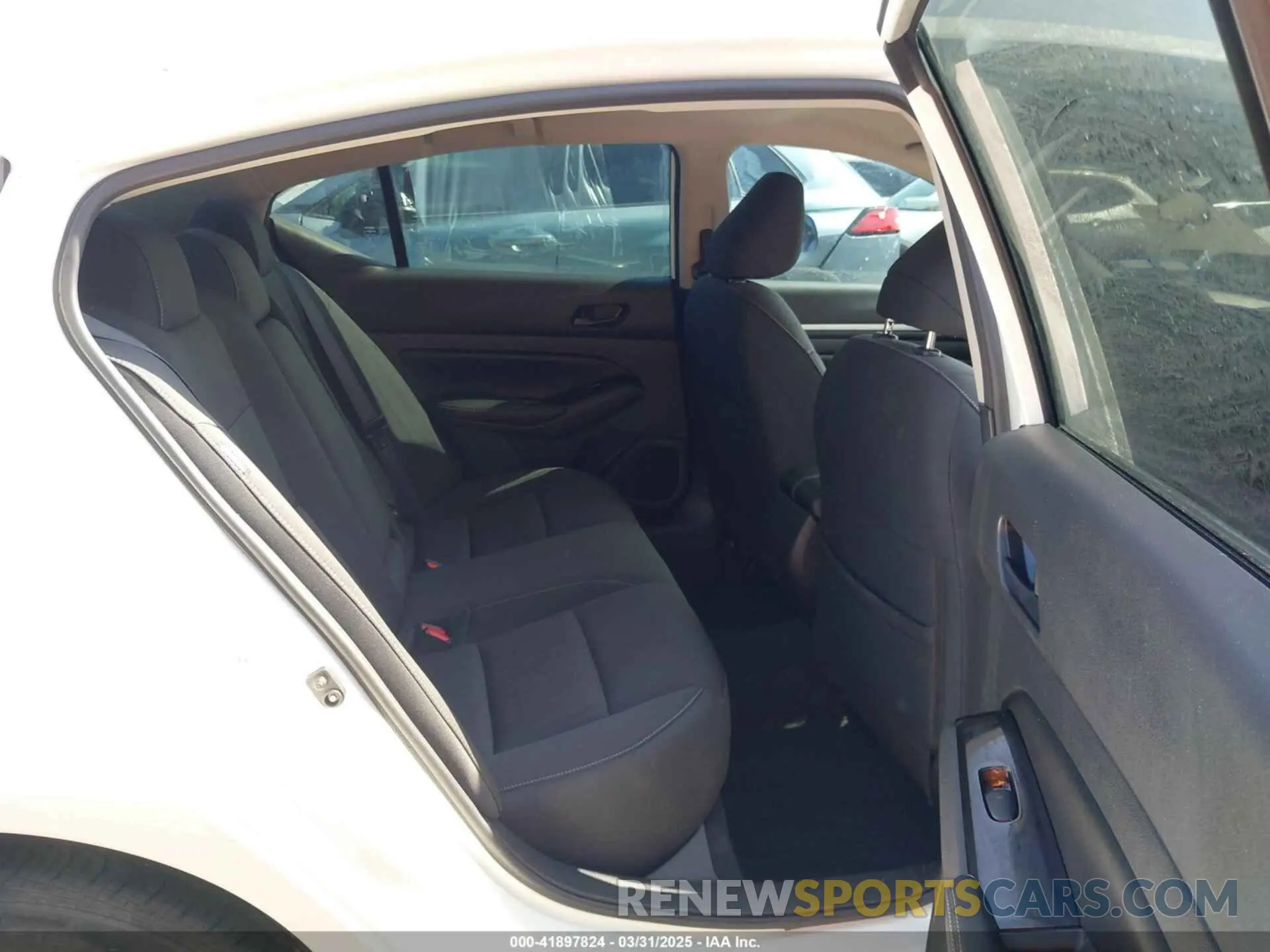 8 Photograph of a damaged car 1N4BL4DV5PN425648 NISSAN ALTIMA 2023