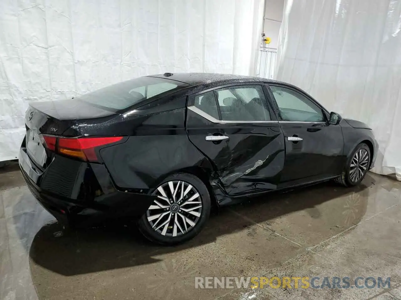 3 Photograph of a damaged car 1N4BL4DV6PN339376 NISSAN ALTIMA 2023
