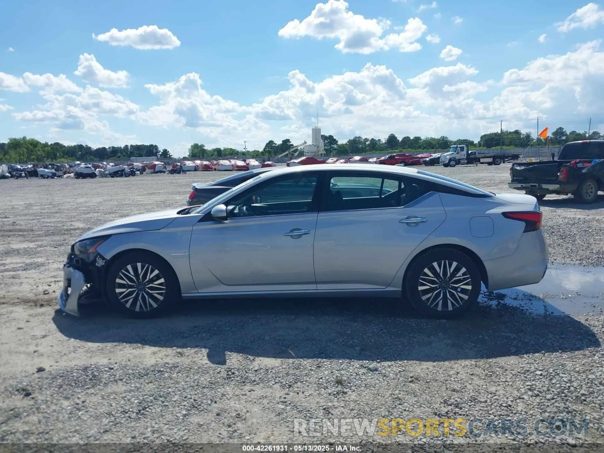 14 Photograph of a damaged car 1N4BL4DV6PN374547 NISSAN ALTIMA 2023