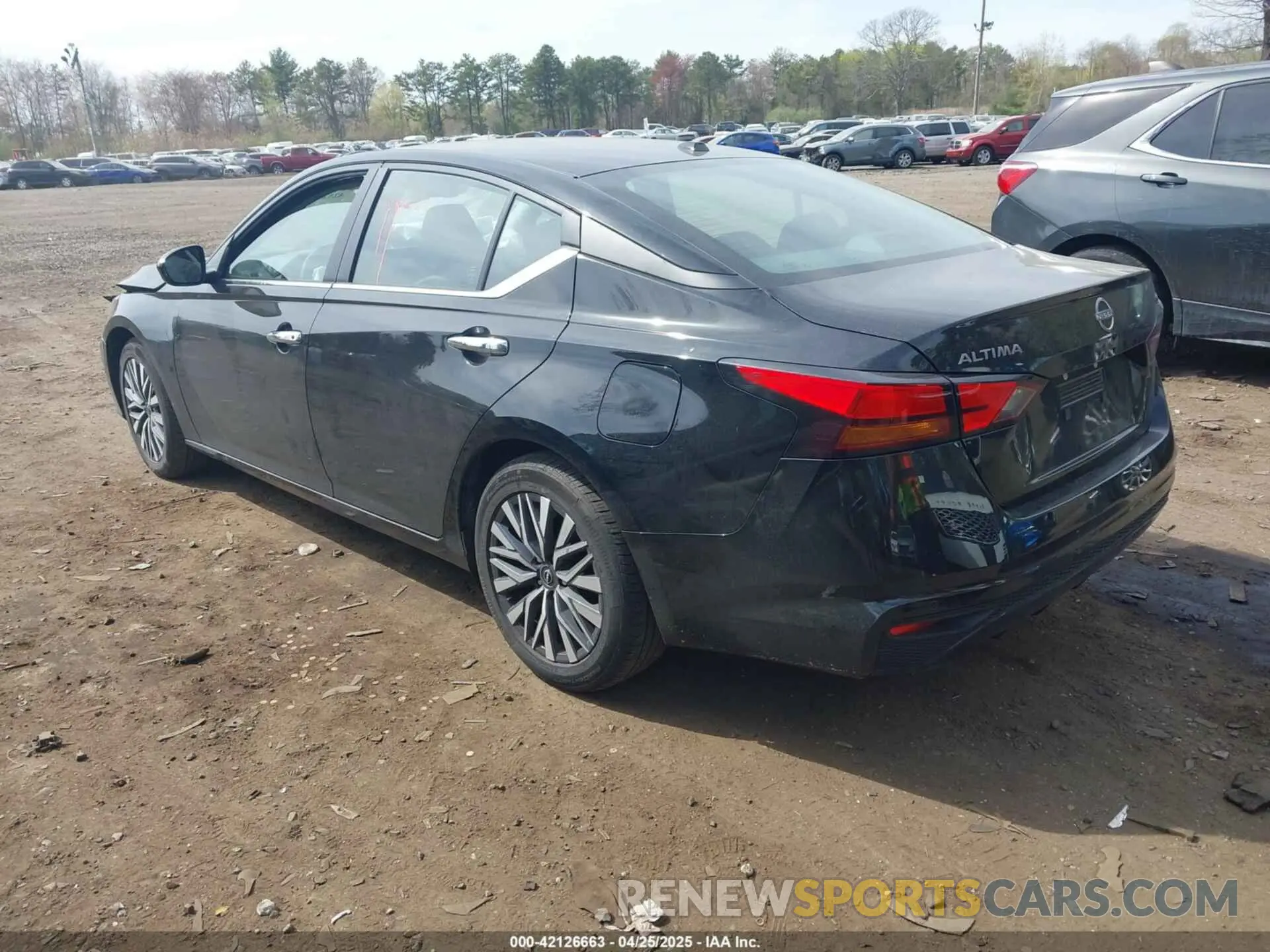 3 Photograph of a damaged car 1N4BL4DV6PN388044 NISSAN ALTIMA 2023