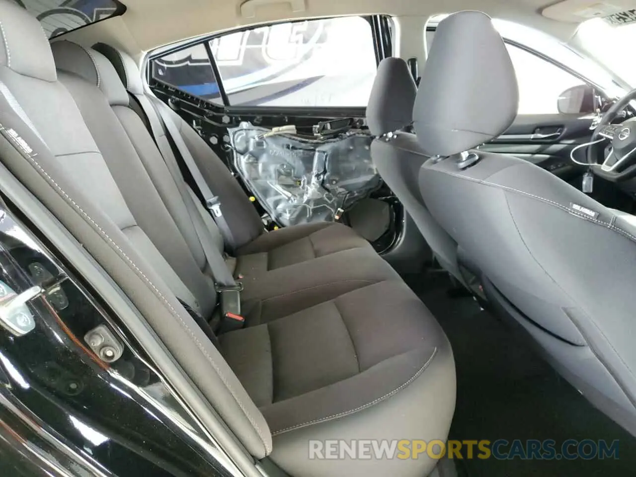 10 Photograph of a damaged car 1N4BL4DV6PN388870 NISSAN ALTIMA 2023