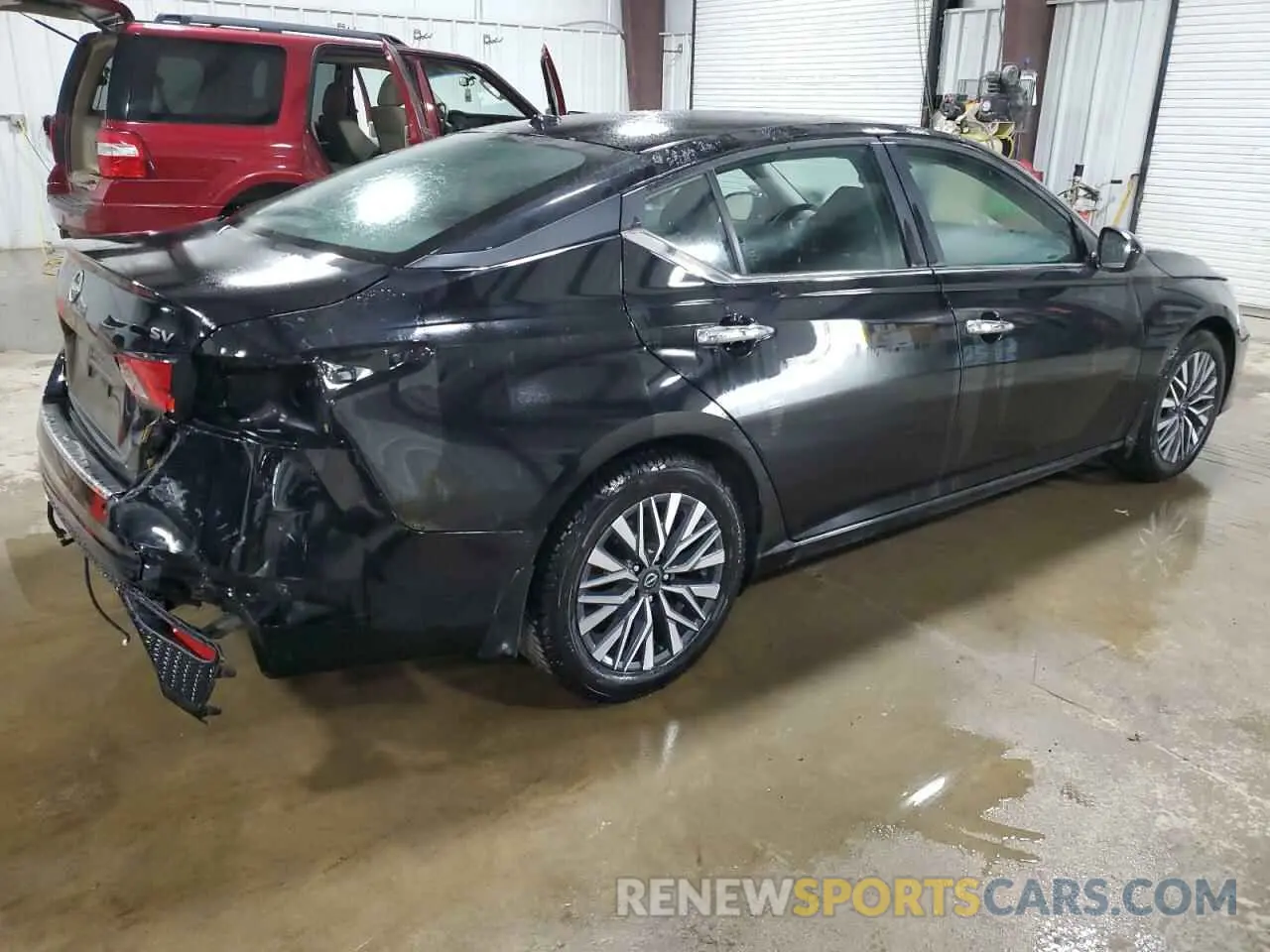 3 Photograph of a damaged car 1N4BL4DV6PN425450 NISSAN ALTIMA 2023