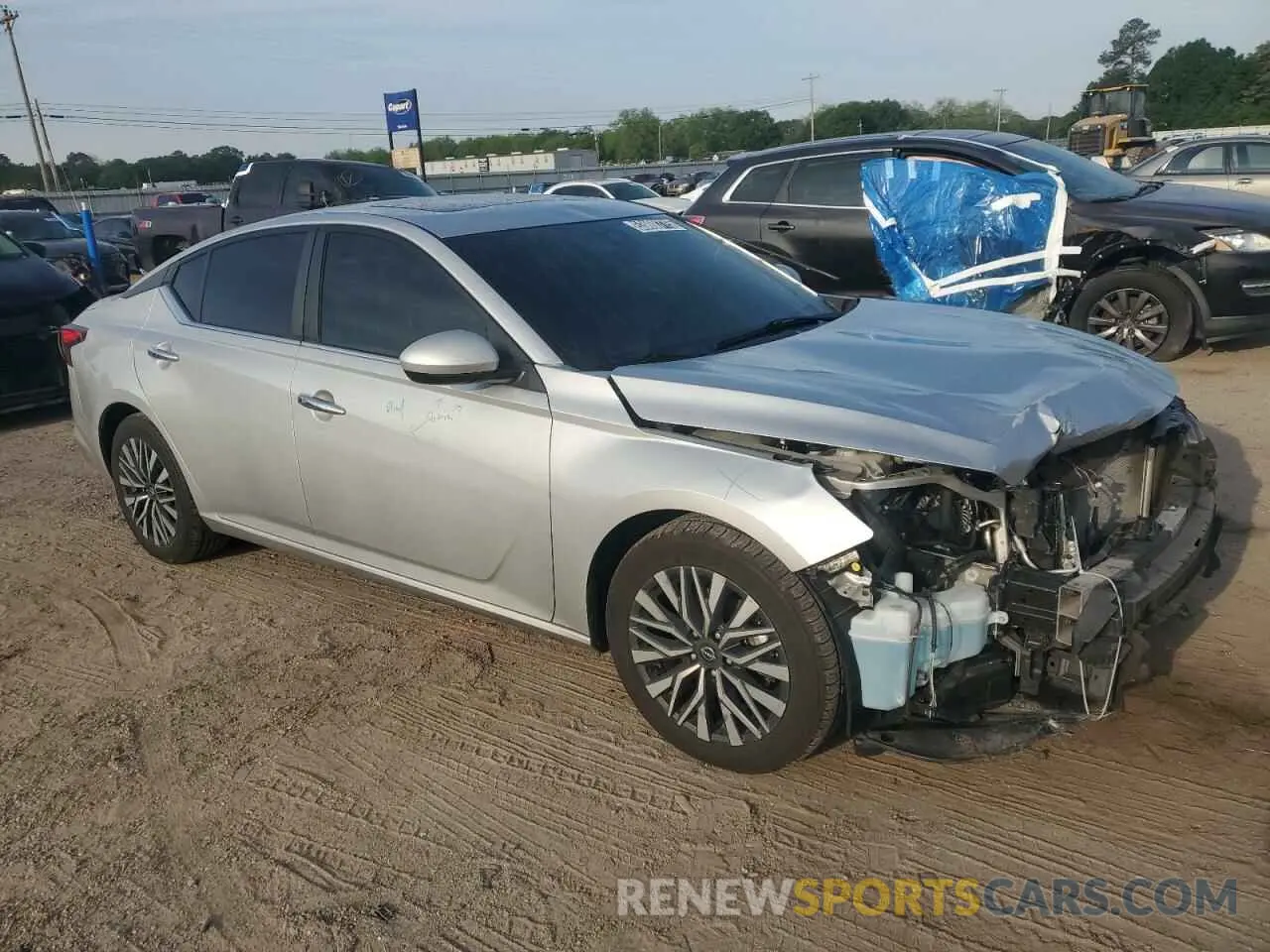 4 Photograph of a damaged car 1N4BL4DV7PN314728 NISSAN ALTIMA 2023