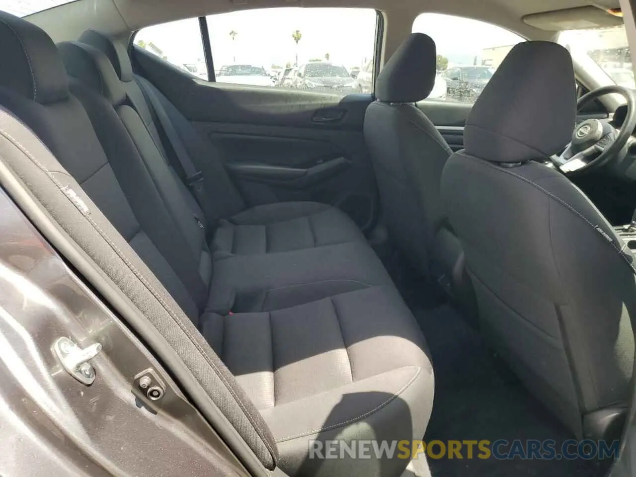 10 Photograph of a damaged car 1N4BL4DV7PN317631 NISSAN ALTIMA 2023
