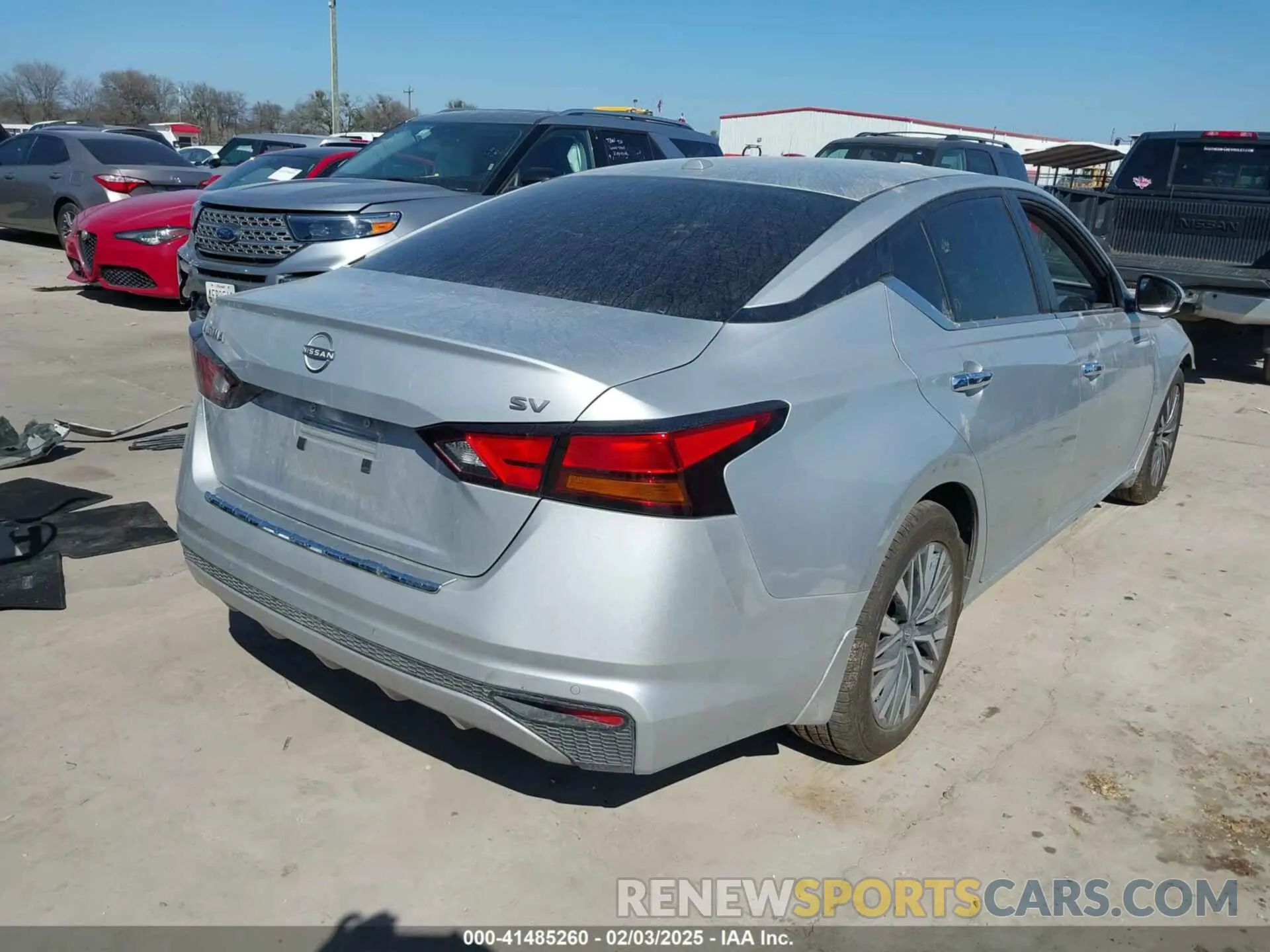 4 Photograph of a damaged car 1N4BL4DV7PN333490 NISSAN ALTIMA 2023